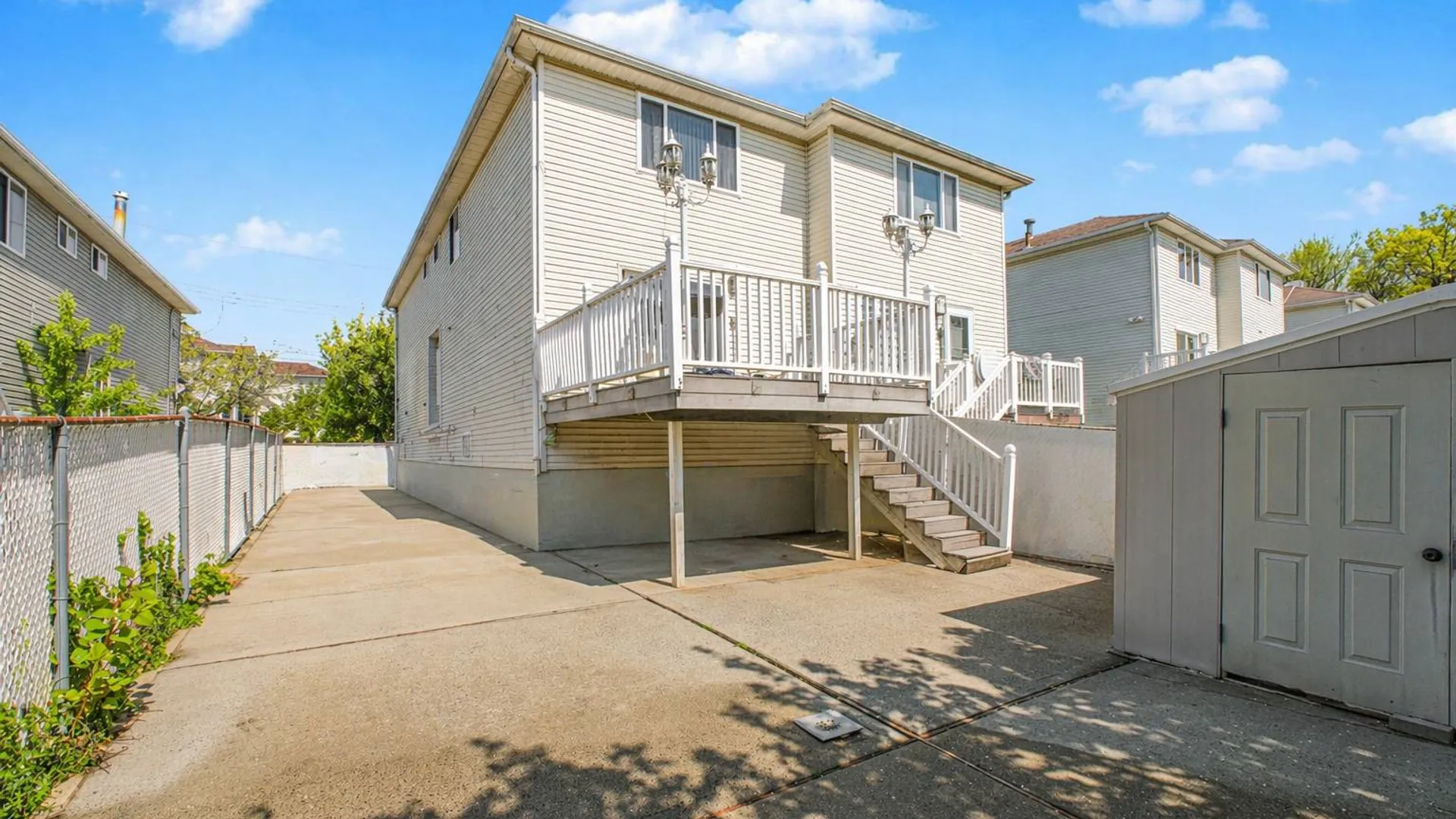 Property at 40 Seguine Loop, Staten Island, NY 10309 18