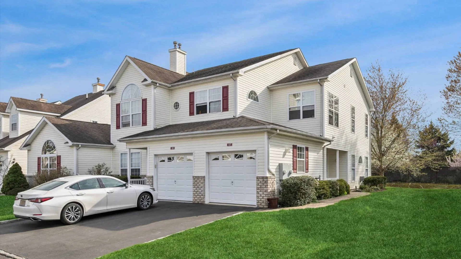 Property at 17 Constantine Way, Mount Sinai, NY 11766 3