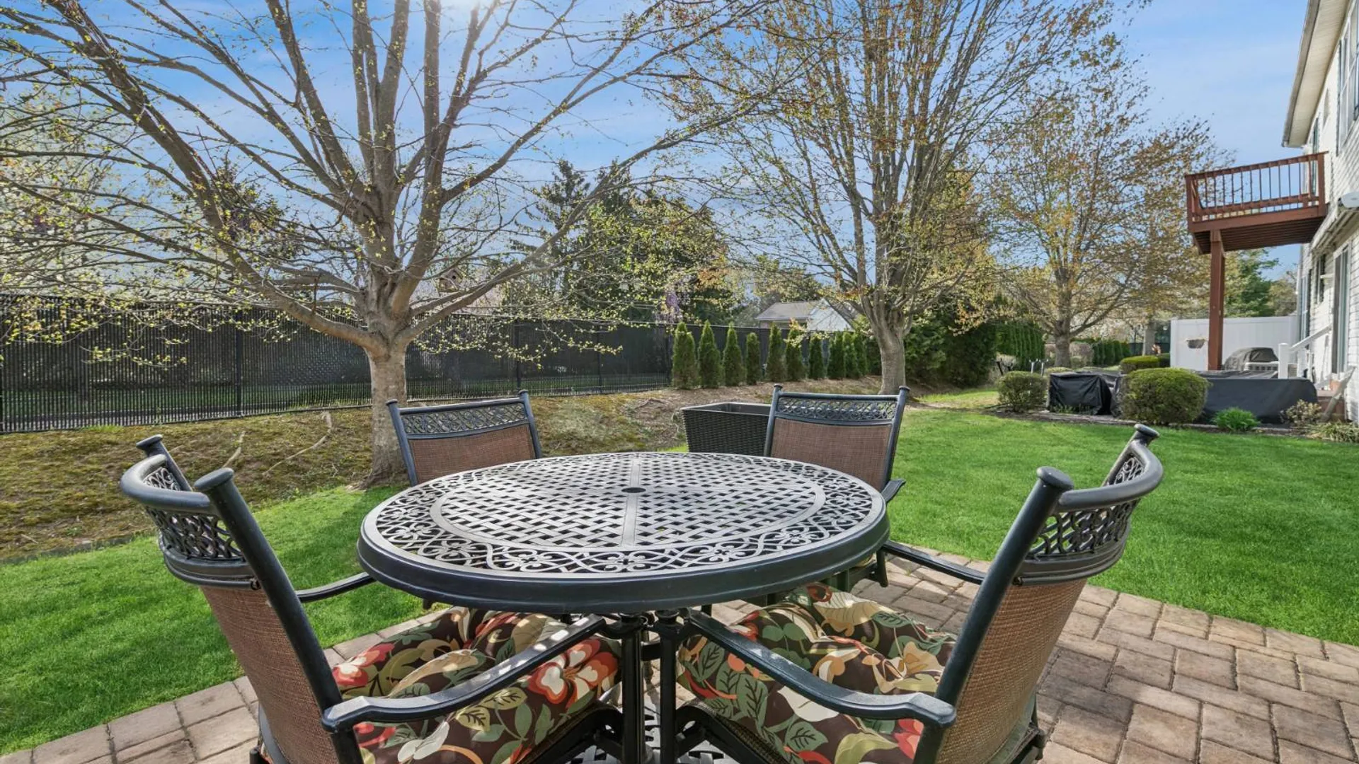 Property at 17 Constantine Way, Mount Sinai, NY 11766 30