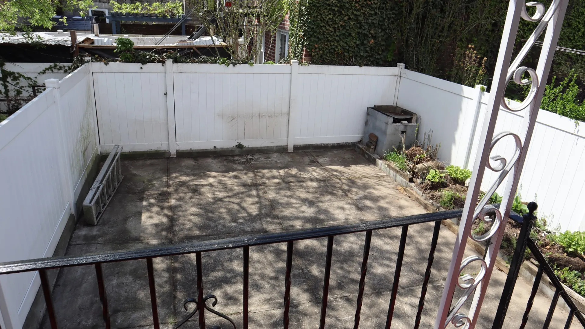 Property at 244 E 49th St, Brooklyn, NY 11203 21