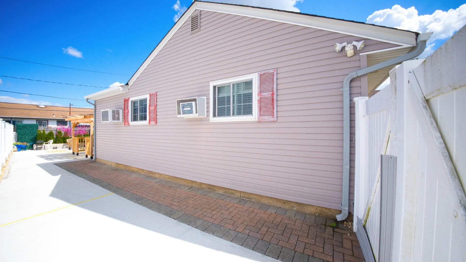 Property at 65 Cheshire Road, Bethpage, NY 11714 6