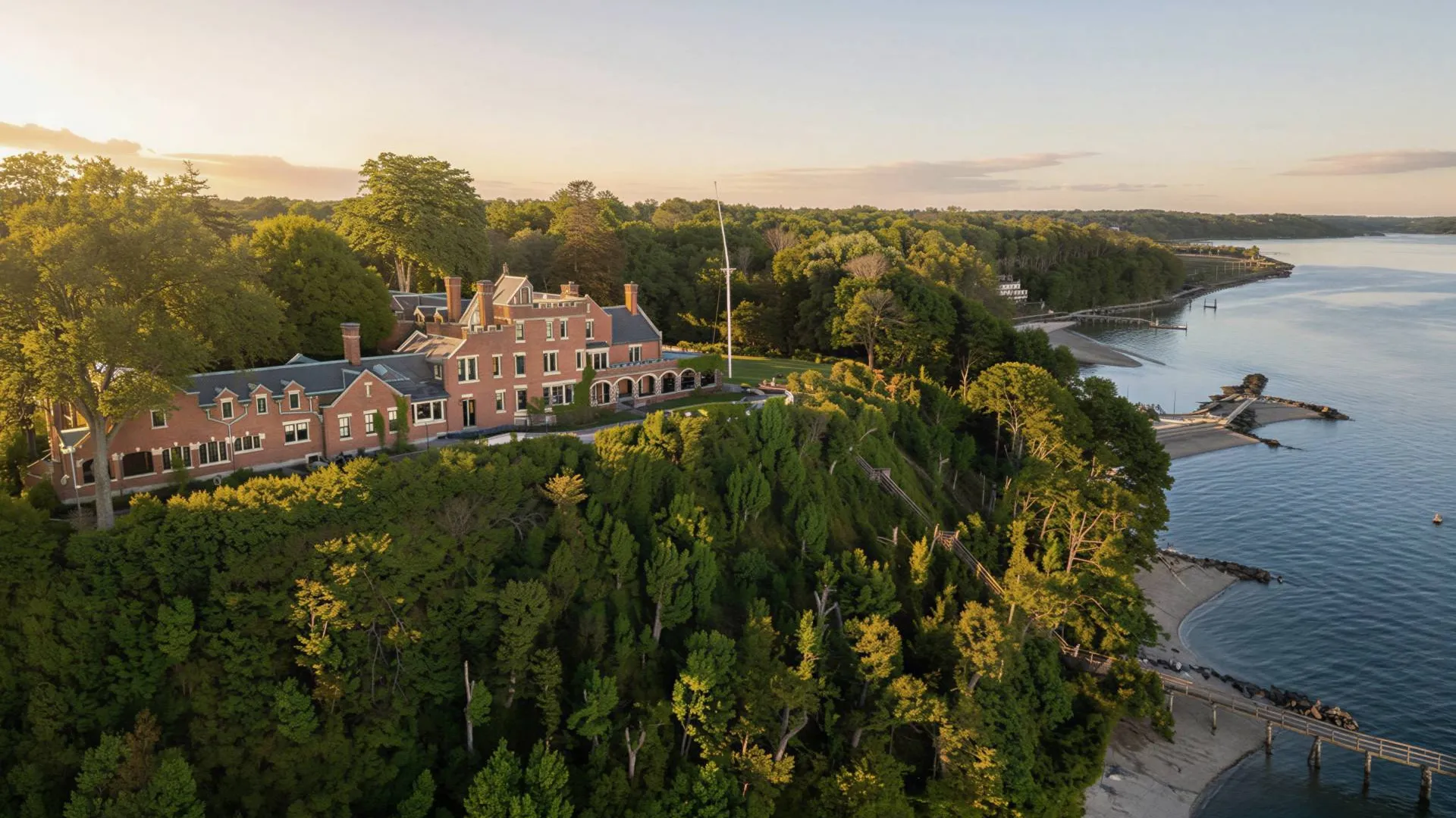 Property at 31 FORT HILL DR, Lloyd Harbor, NY 11743 4