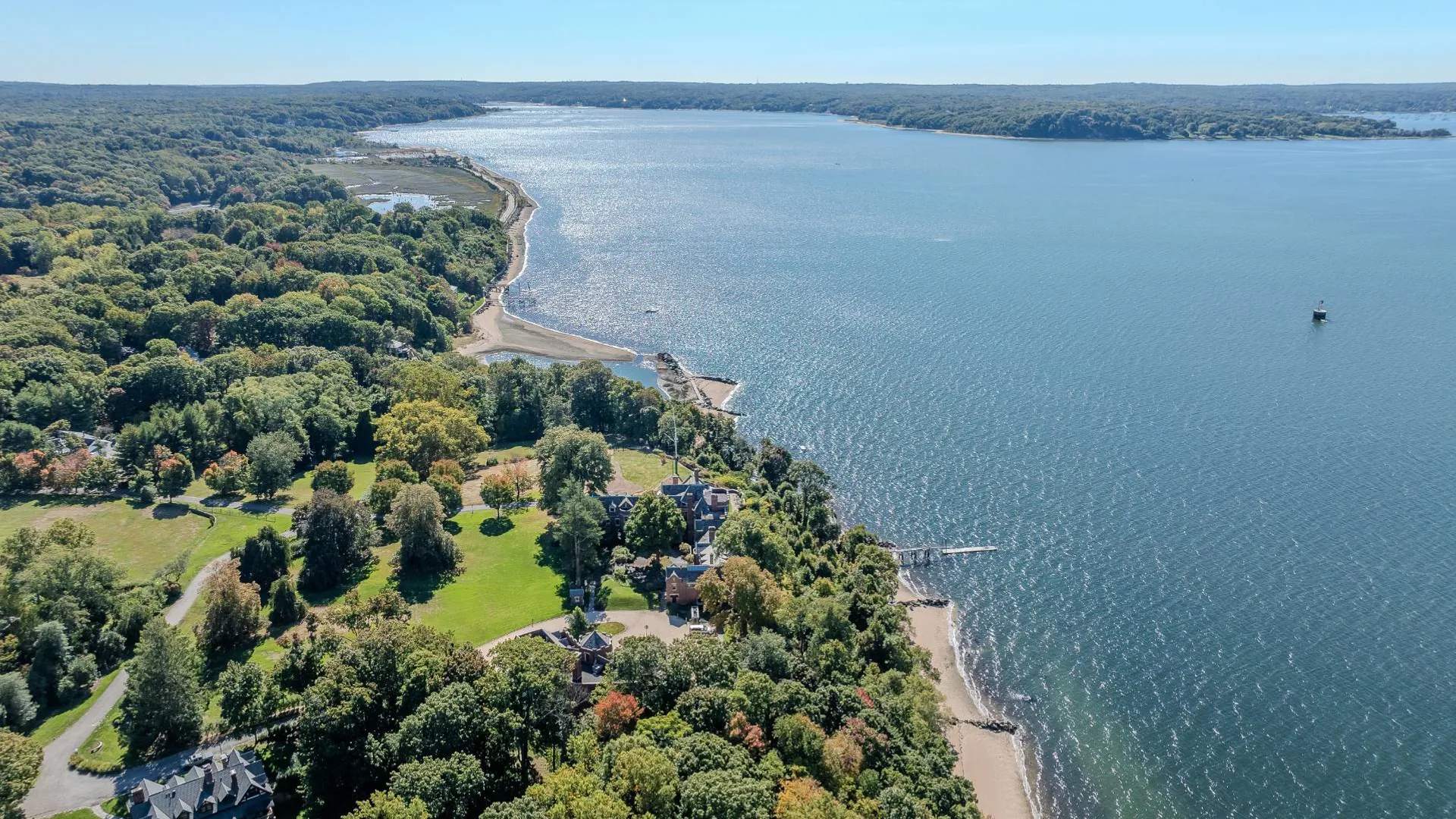 Property at 31 FORT HILL DR, Lloyd Harbor, NY 11743 26