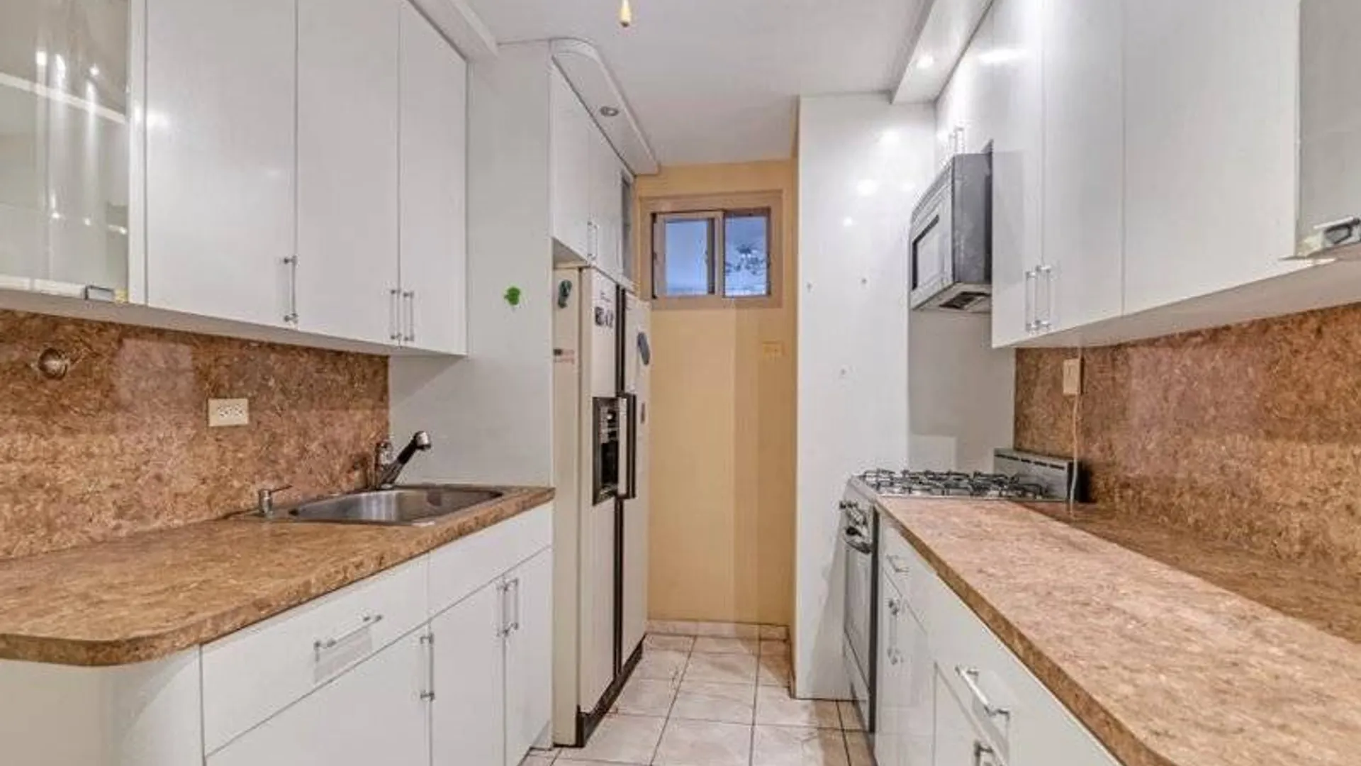 Property at 611 Banner Ave, Brooklyn, NY 11235 5