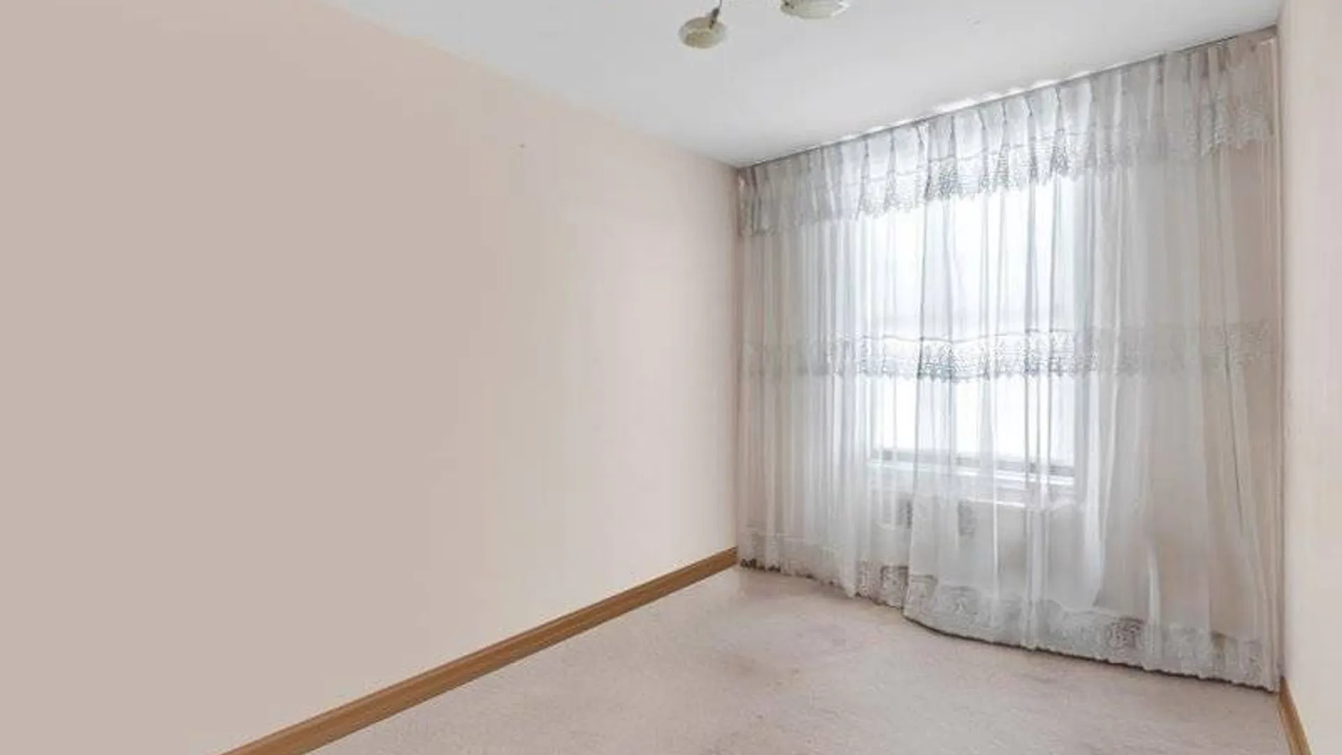 Property at 611 Banner Ave, Brooklyn, NY 11235 7