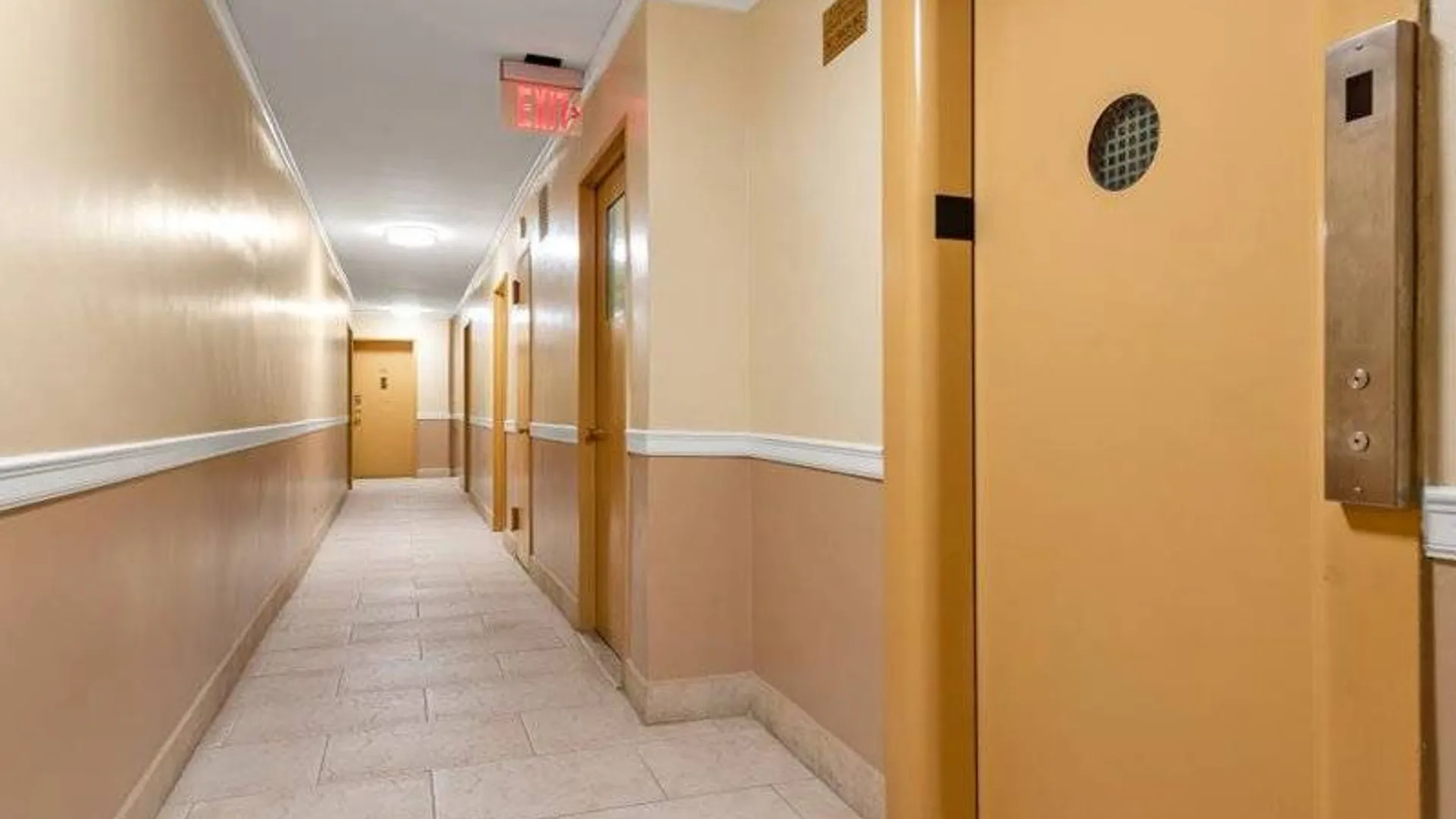 Property at 611 Banner Ave, Brooklyn, NY 11235 12