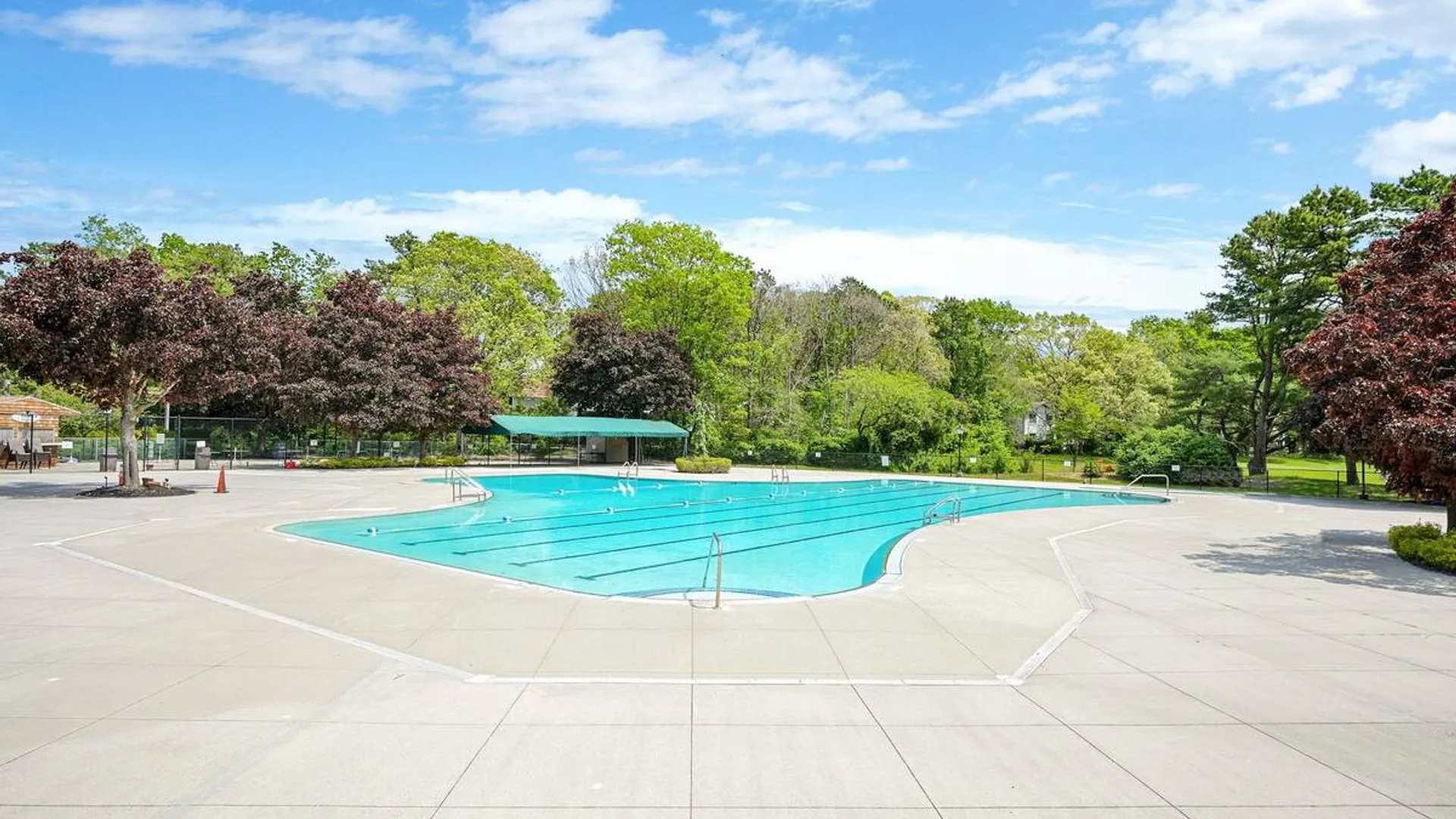 Property at 527 Daryl Drive, Medford, NY 11763 41