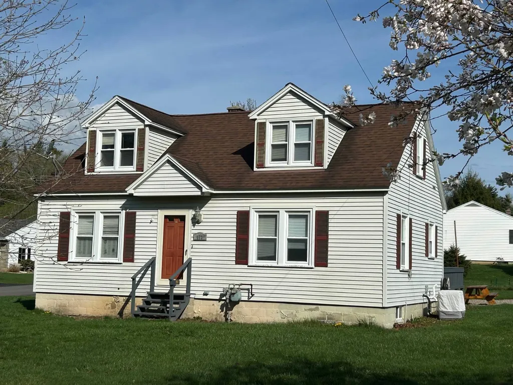 Property at 172 Parry Boulevard, Fonda, NY 12068