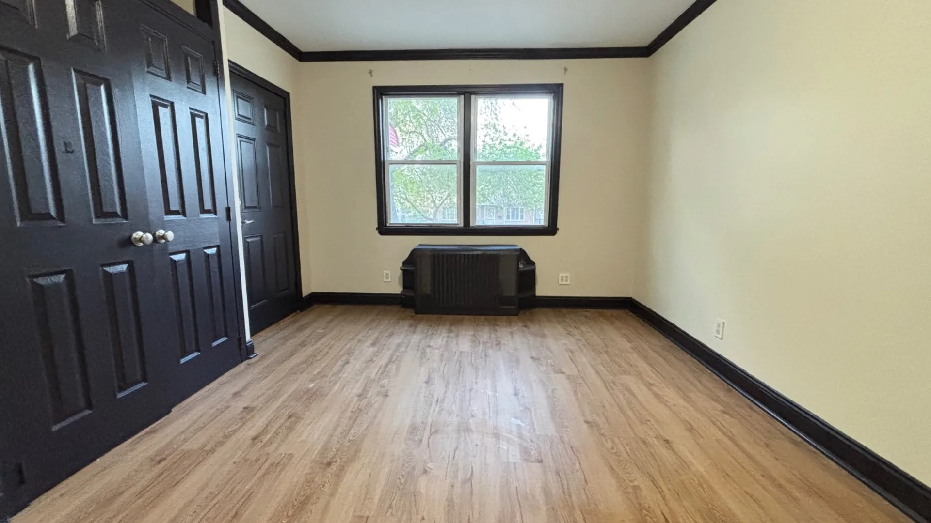 Property at 150-24 59 Ave, Flushing, NY 11355 6