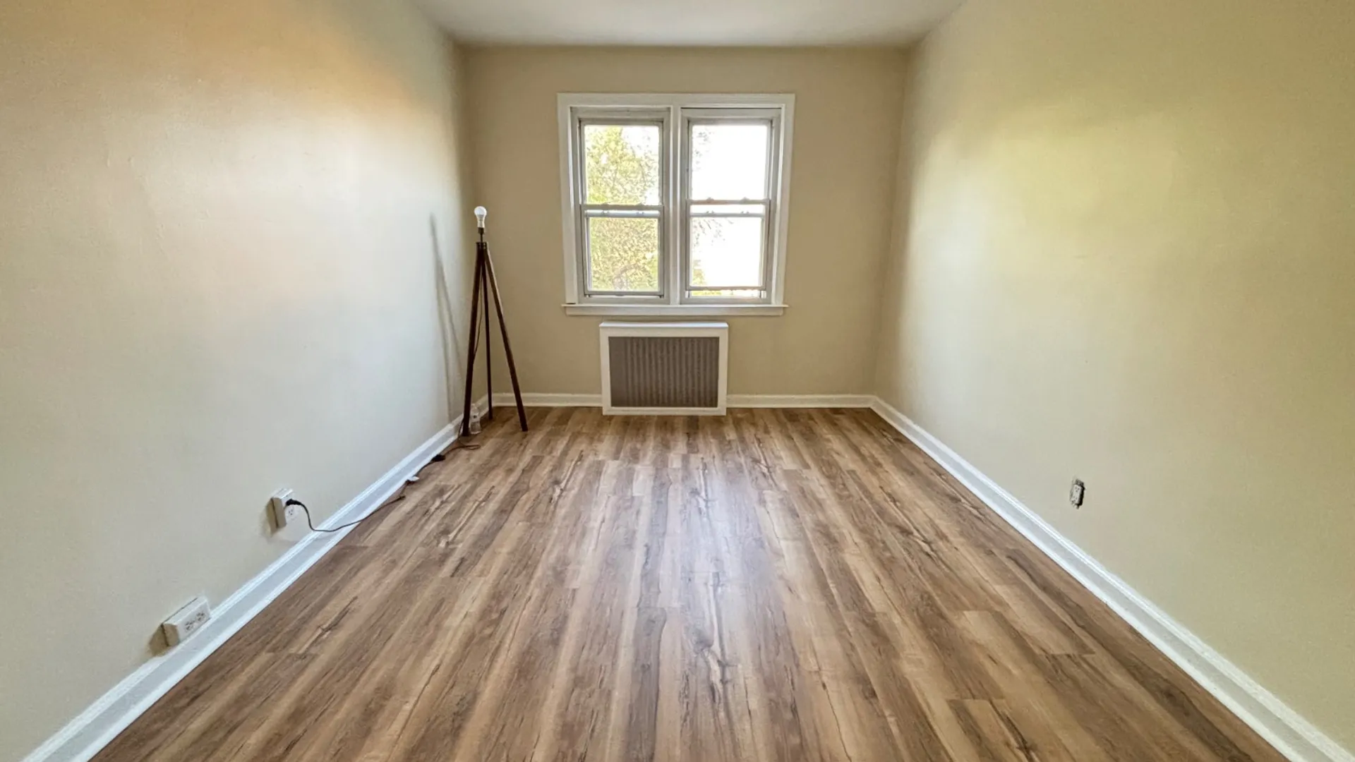 Property at 150-24 59 Ave, Flushing, NY 11355 17