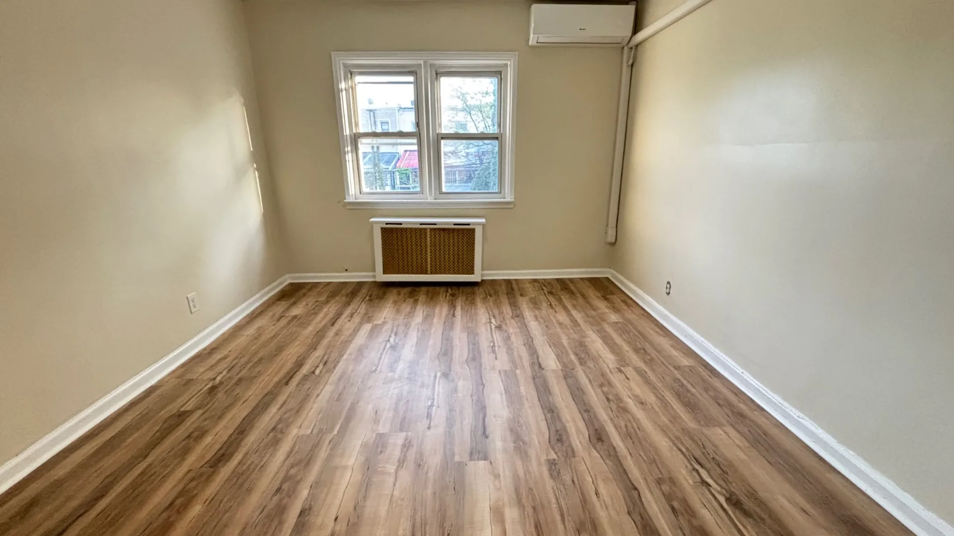 Property at 150-24 59 Ave, Flushing, NY 11355 20