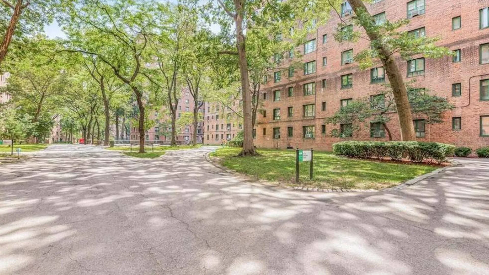 Property at 1530 Archer Ave., Bronx, NY 10462 5