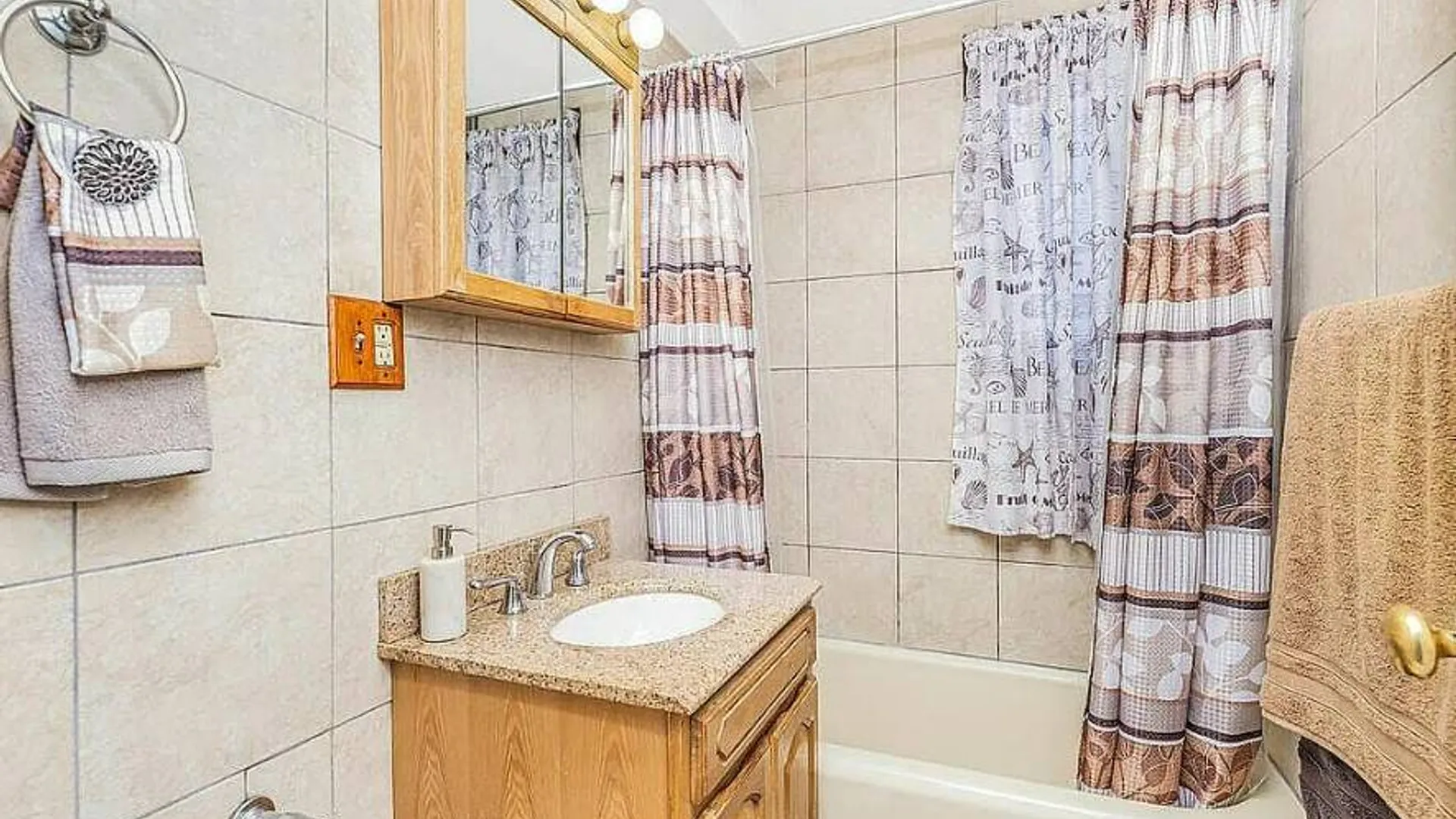 Property at 1530 Archer Ave., Bronx, NY 10462 11