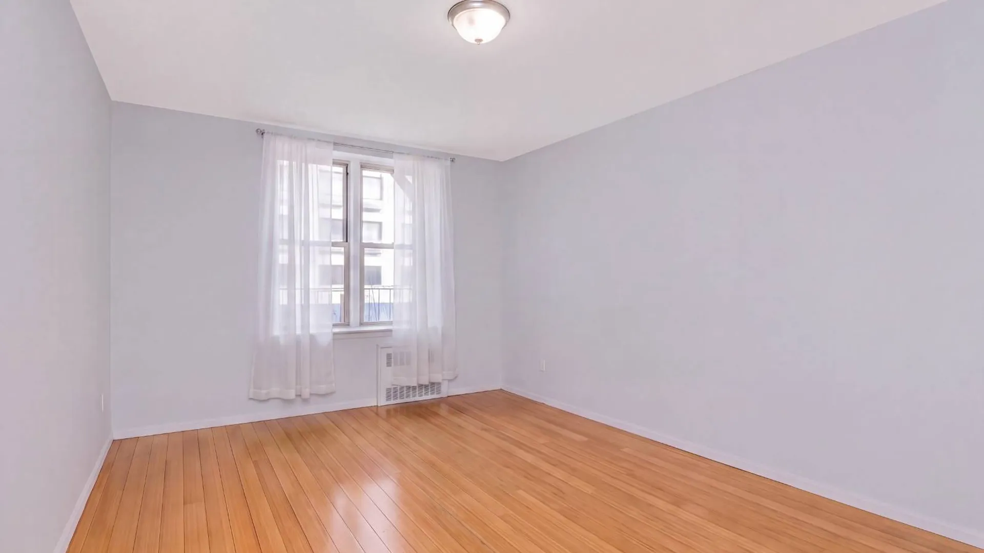 Property at 1874 Pelham Parkway S, Bronx, NY 10461 7