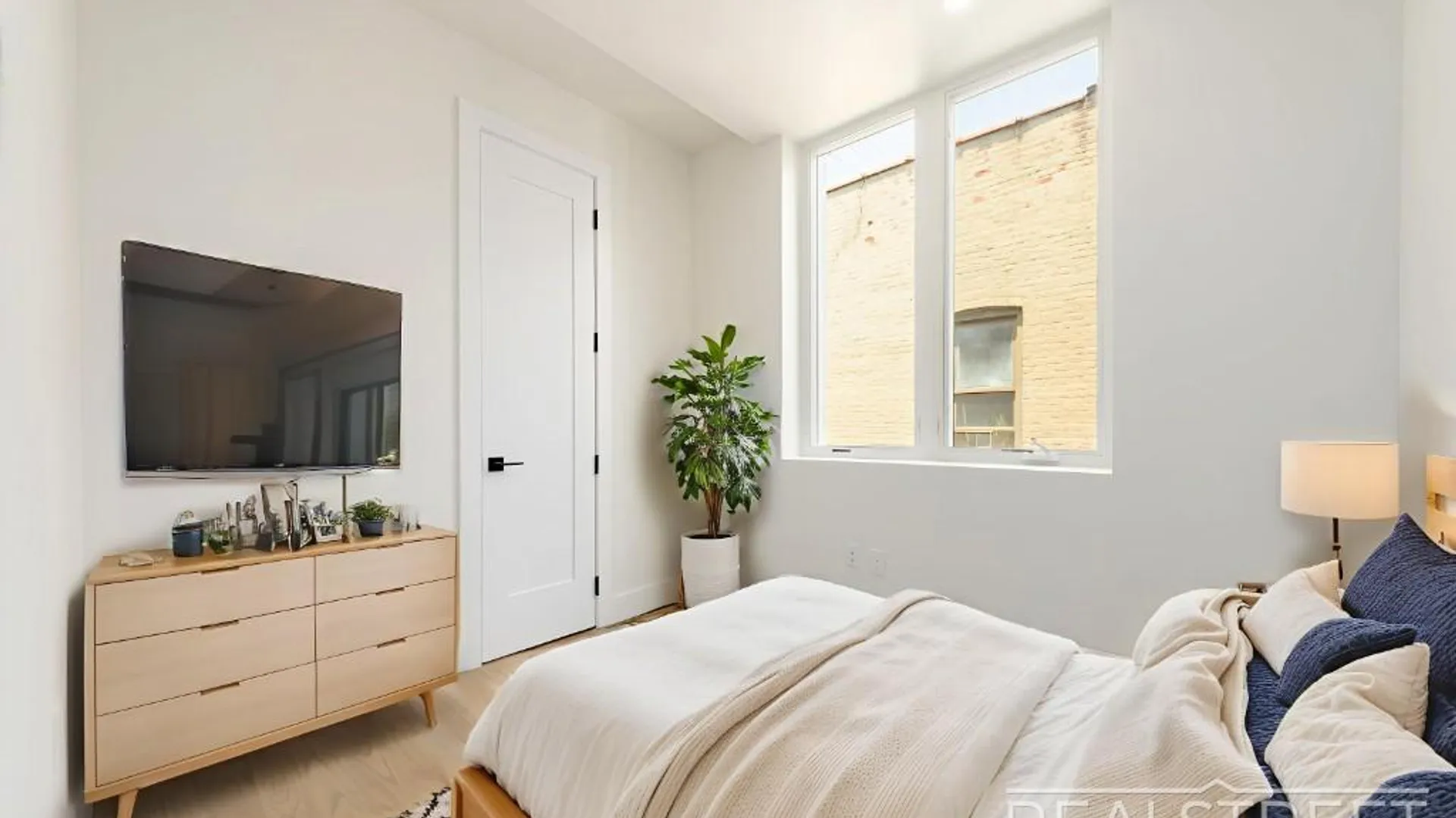 Property at 1734 Nostrand Avenue, BROOKLYN, NY 11226 4