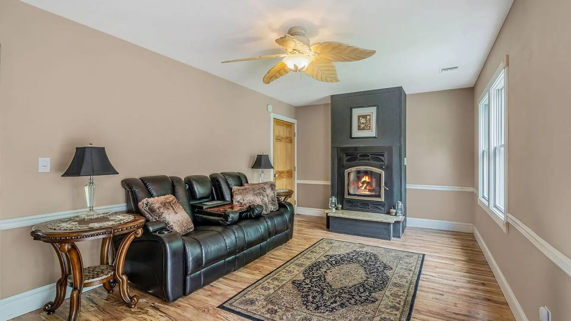 Property at 14 Belvoir Court, Ridge, NY 11788 4