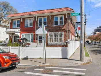 Property at 22-02 loretta rd, Far Rockaway, NY 11691