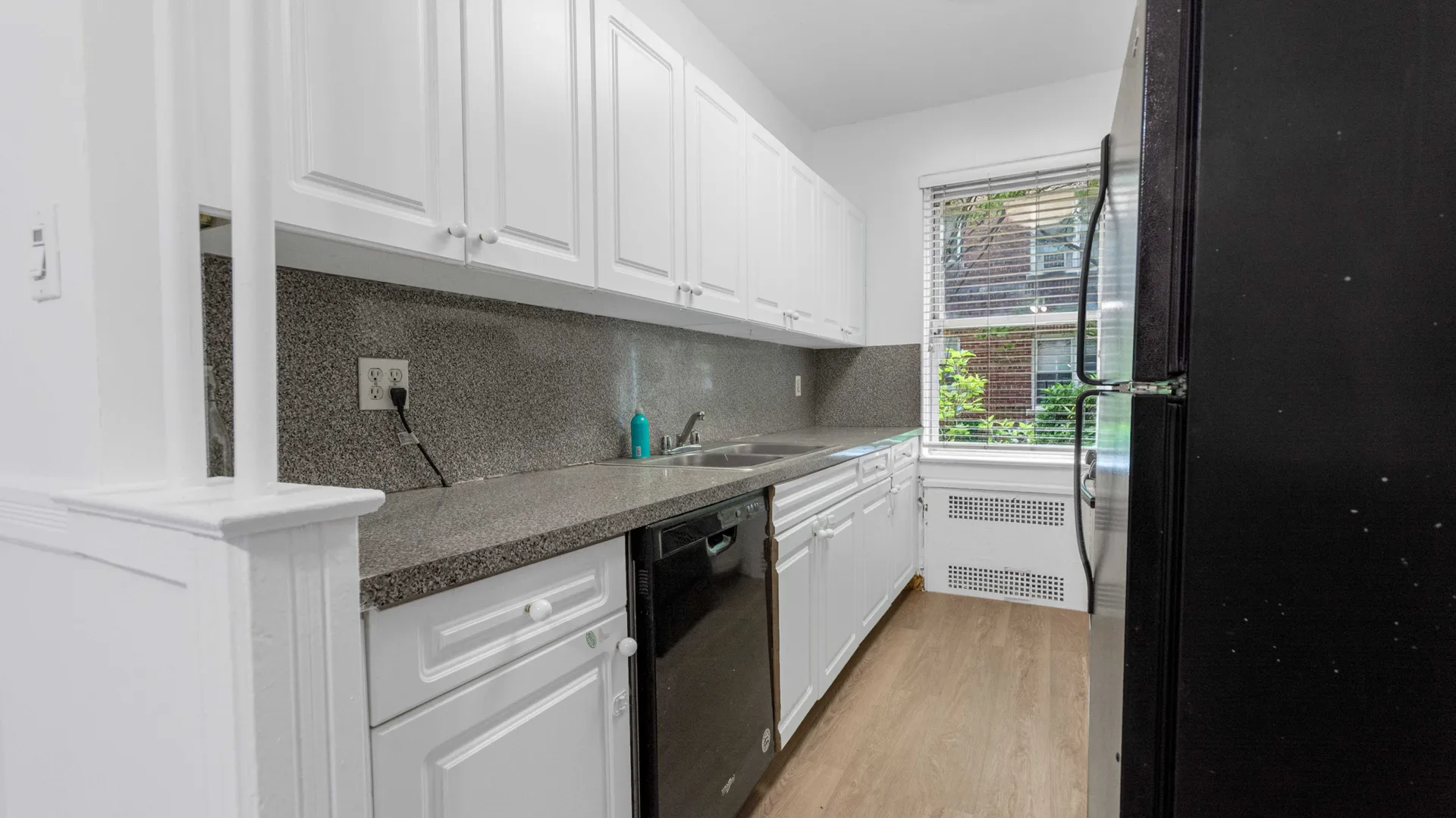 Property at 915 East 17th Street, Brooklyn, NY 11230 14