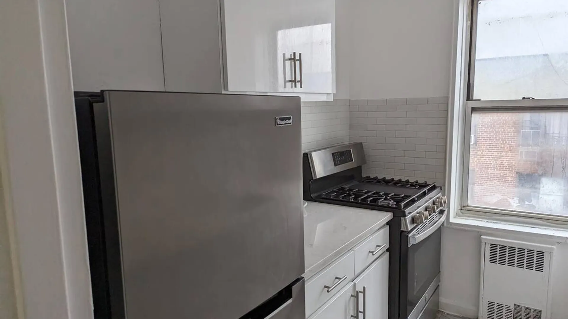 Property at 4225 80th Street, Elmhurst, NY 11373 4