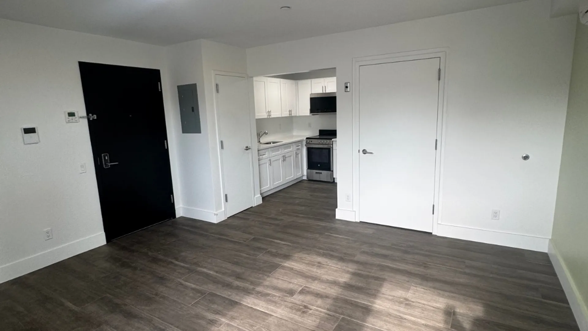 Property at 1353 Castle Hill Avenue, Bronx, NY 10462 7