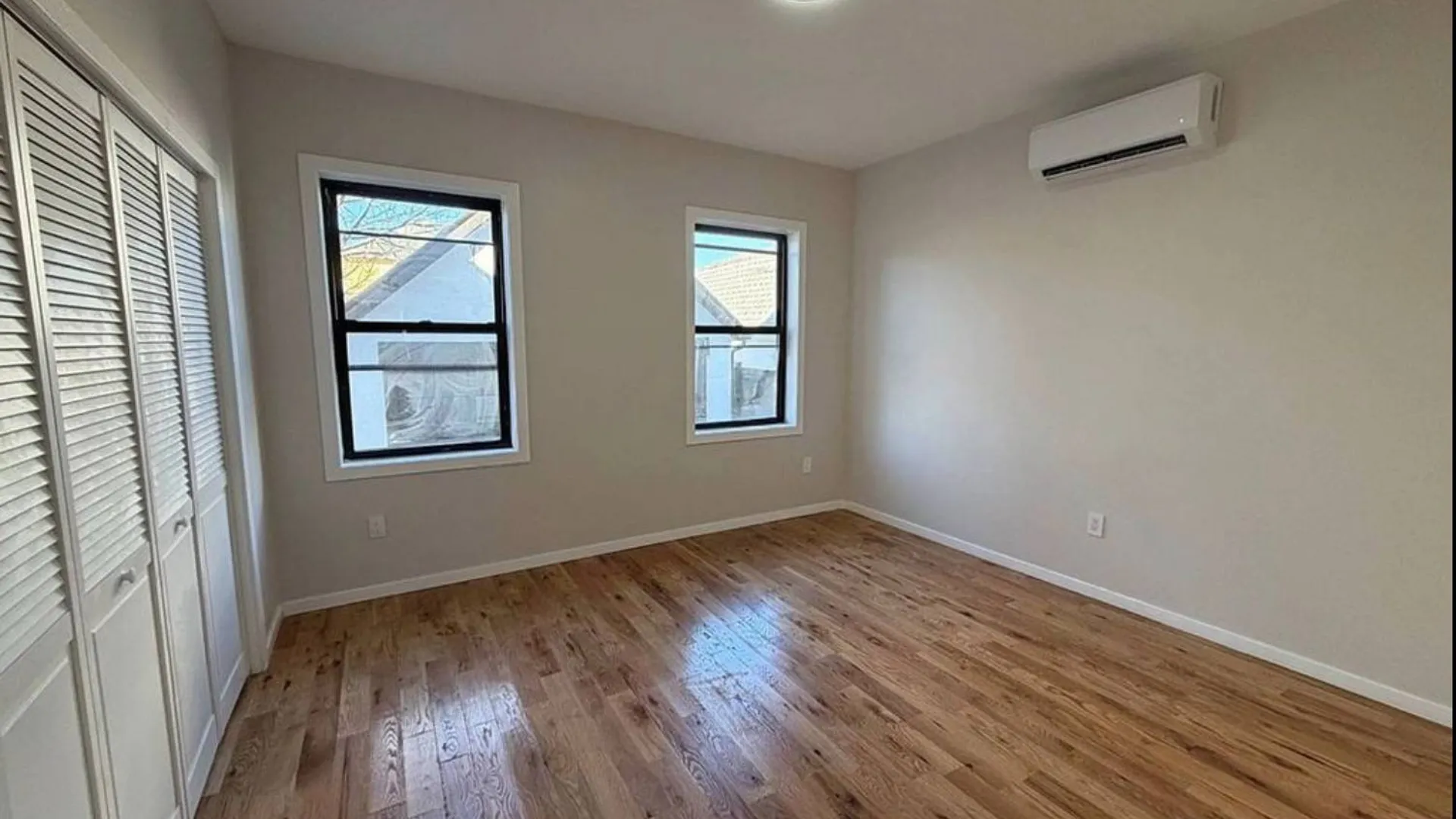 Property at 4519 Seton Ave, Bronx, NY 10466 6
