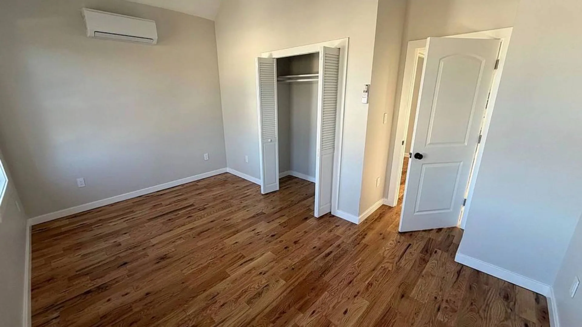 Property at 4519 Seton Ave, Bronx, NY 10466 9