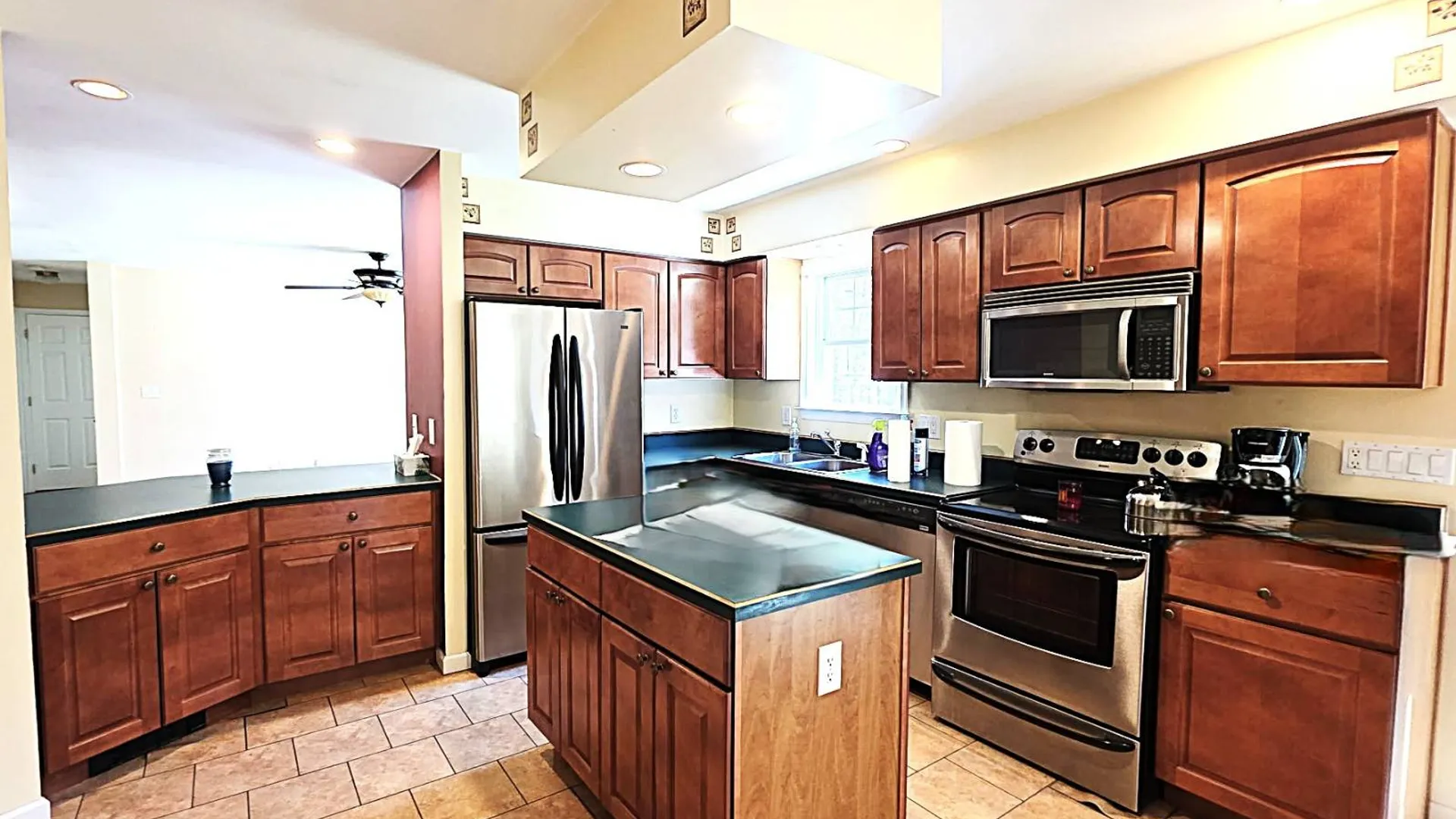 Property at 10 Lena Lane, Cairo, NY 12413 12