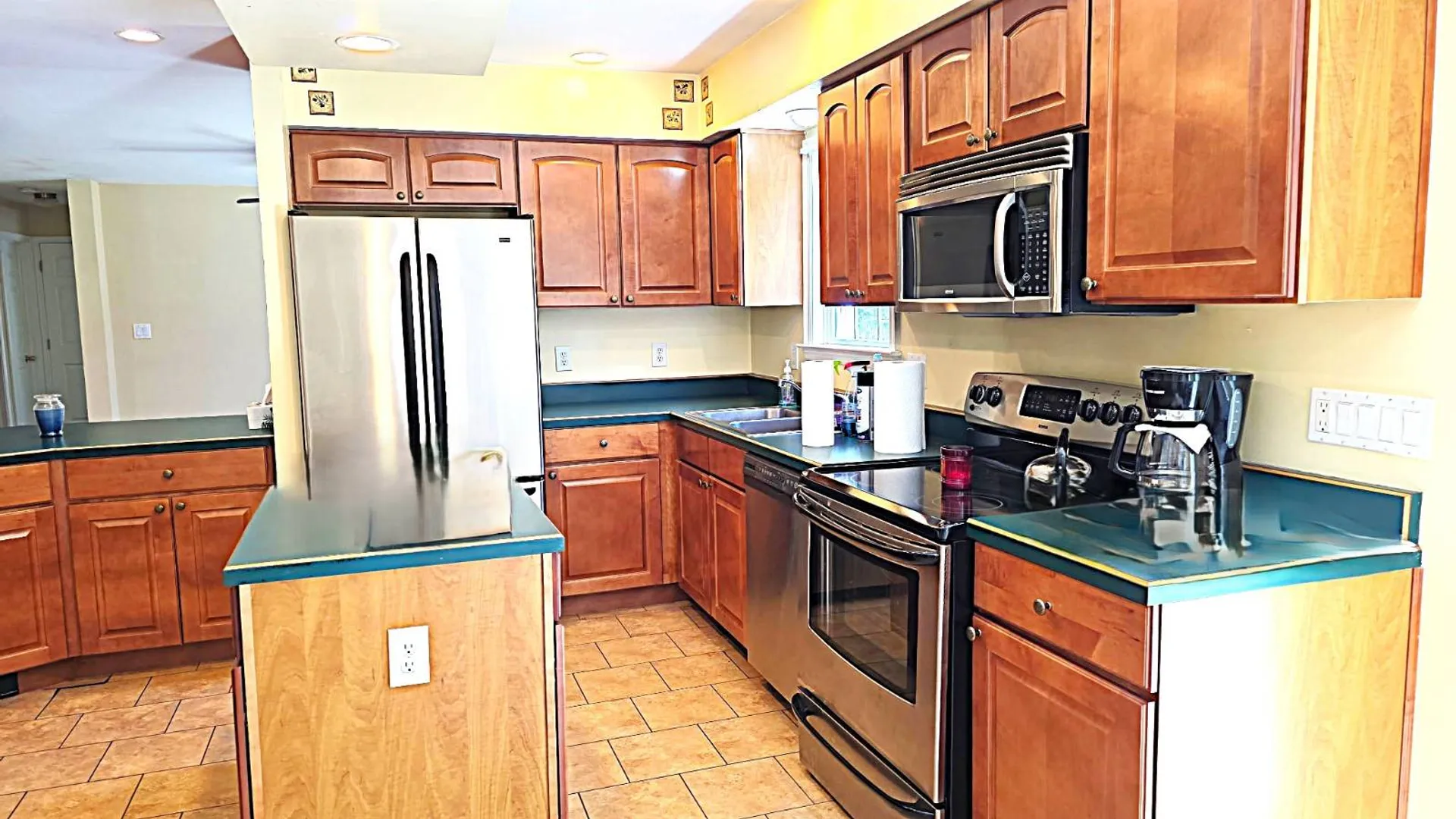 Property at 10 Lena Lane, Cairo, NY 12413 14