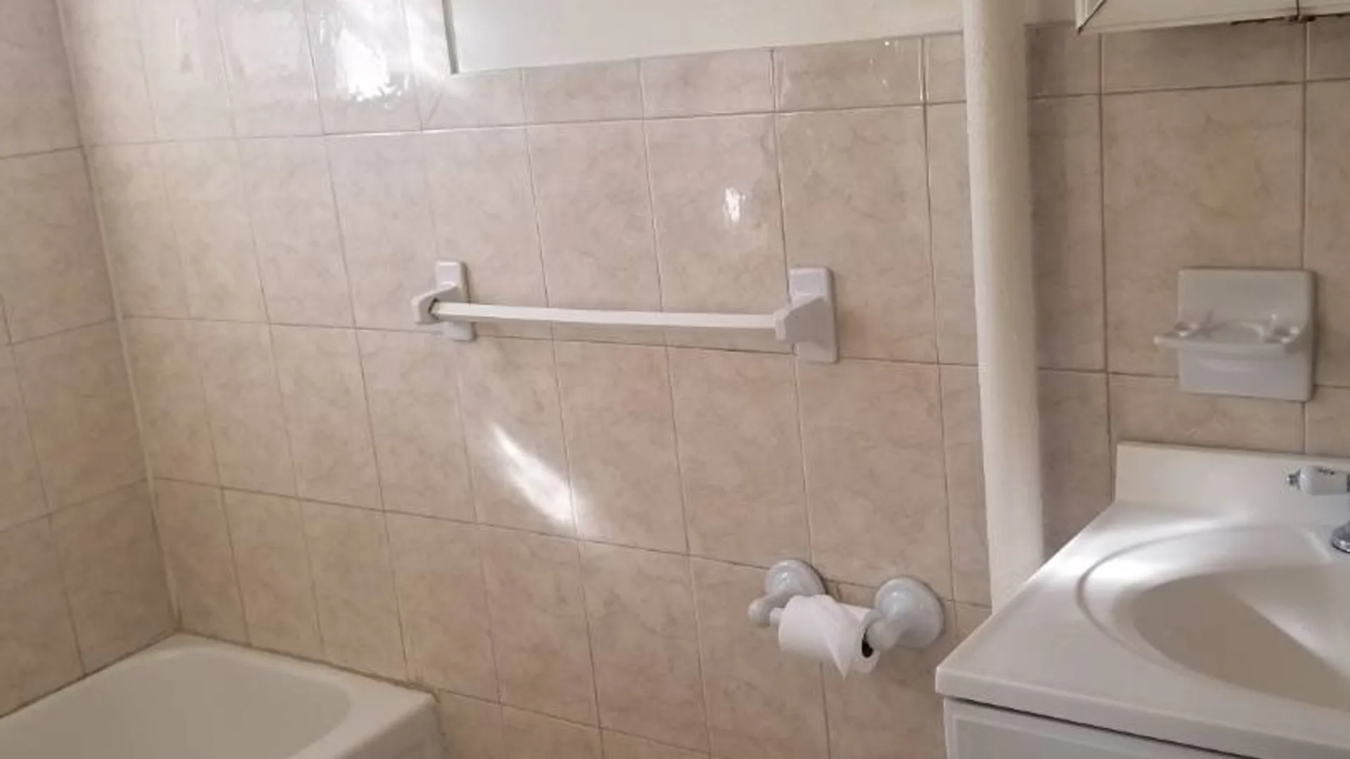 Property at 53 53st, woodside, NY 11377 4