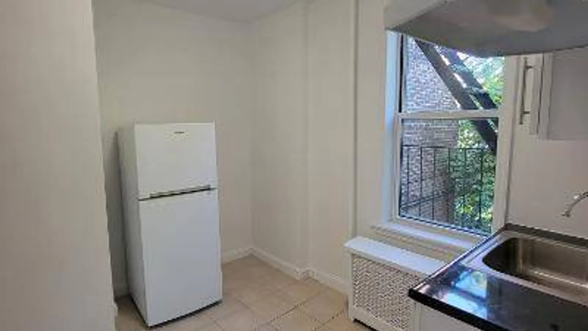 Property at 53 53st, woodside, NY 11377 32