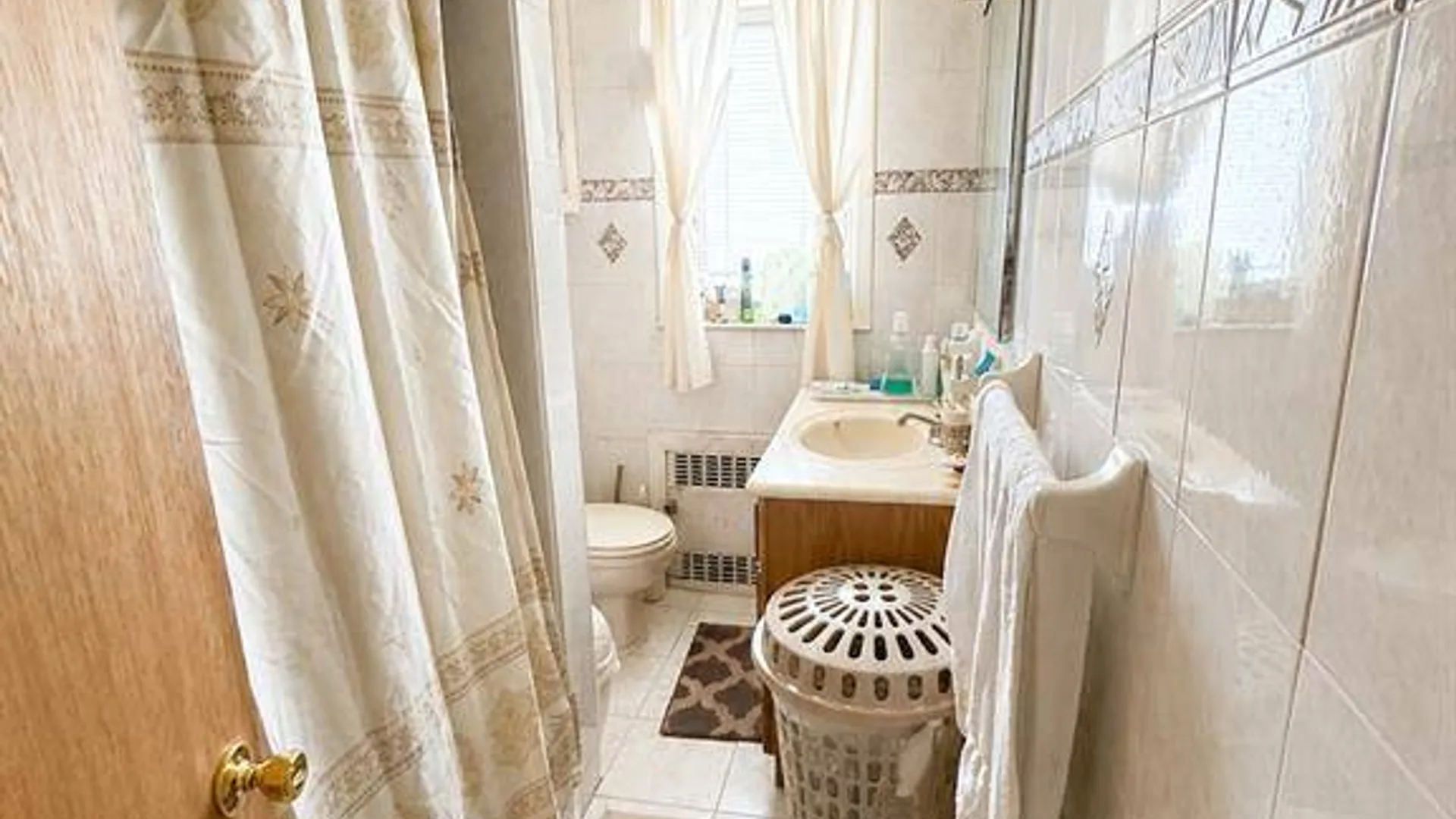 Property at 1223 E 89th Street, Brooklyn, NY 11236 6