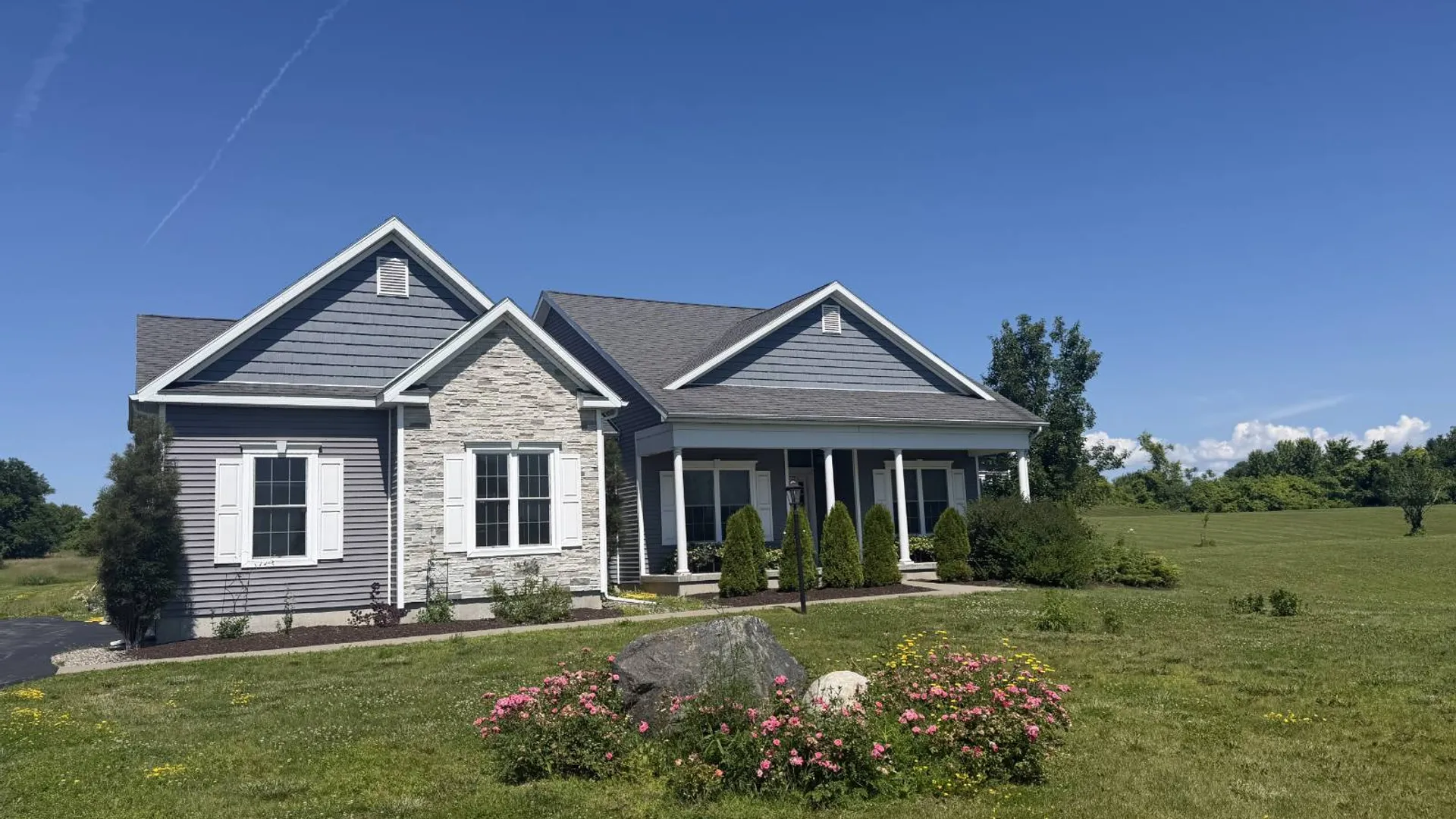 Property at 103 Joann Way, Amsterdam, NY 12010 2