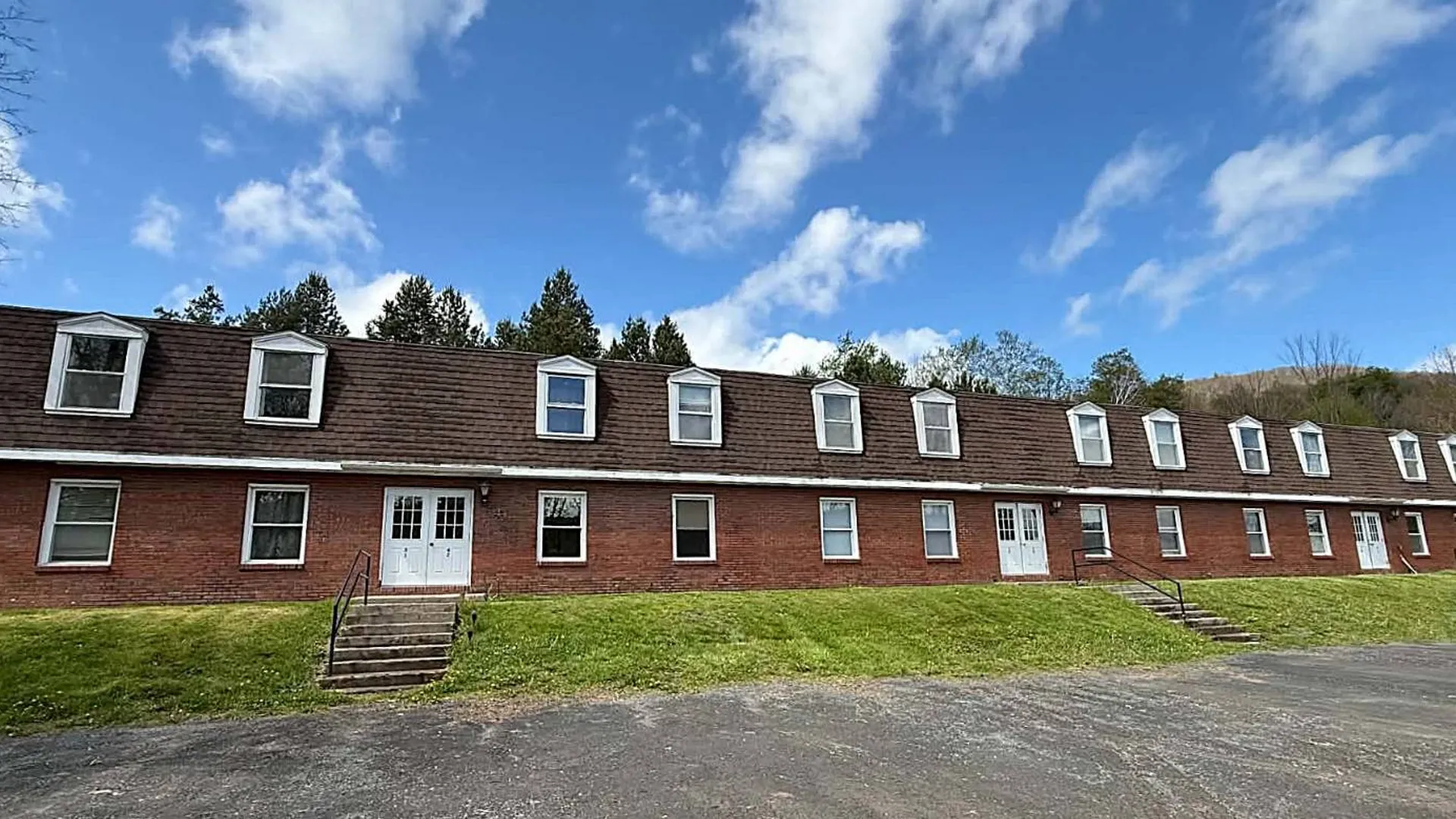 Property at 190 Grandview Apts Rd, Grand Gorge, NY 12434 4