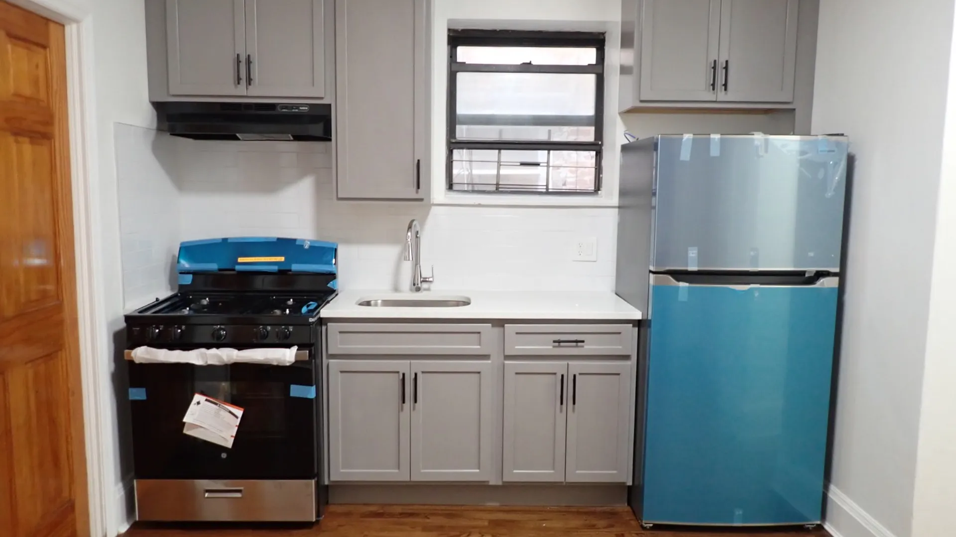 Property at 1559 EASTERN PARKWAY, BROOKLYN, NY 11233 10