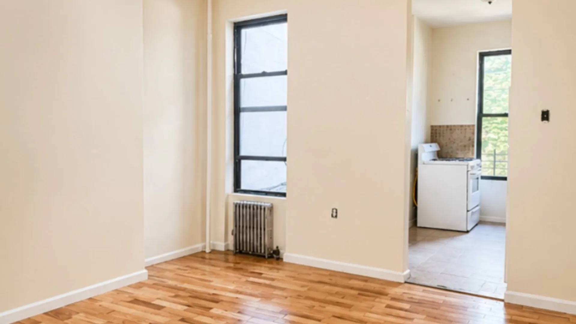 Property at 959 Seneca Avenue, Ridgewood, NY 11385 3