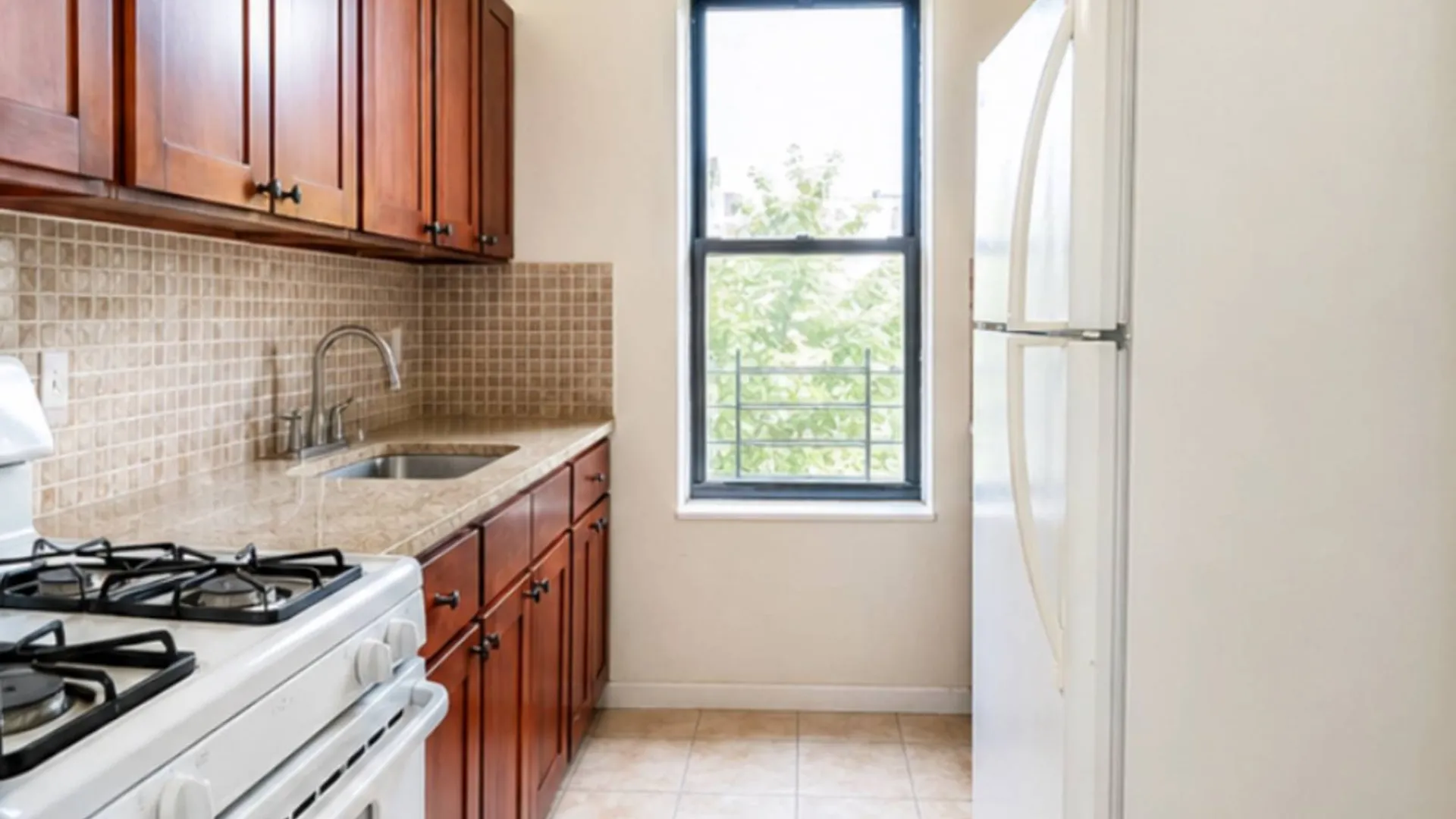 Property at 959 Seneca Avenue, Ridgewood, NY 11385 4