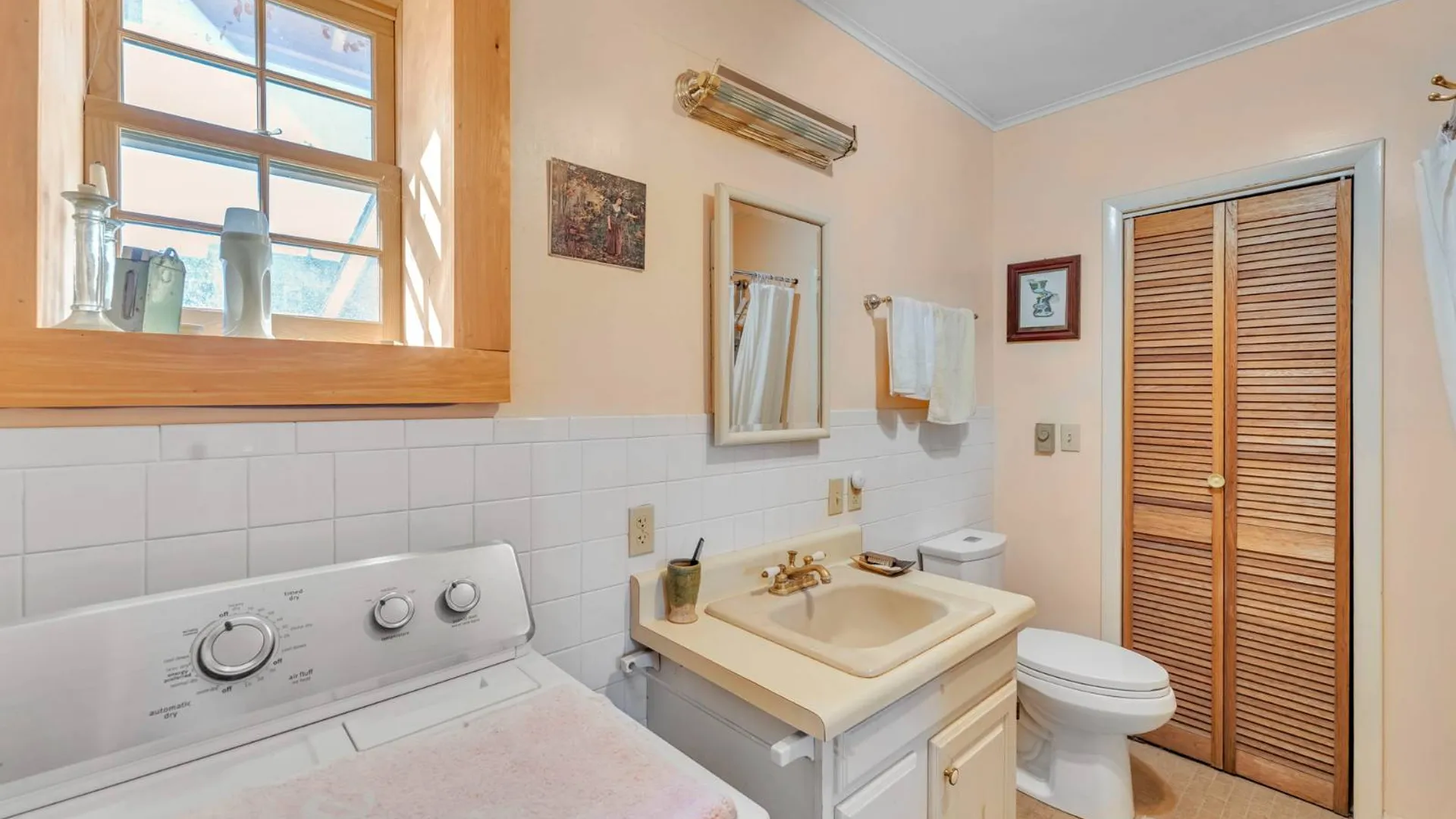Property at 54 Lancaster St, Cherry Valley, NY 13320 20