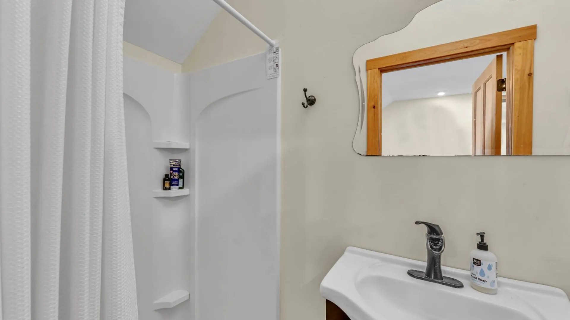 Property at 54 Lancaster St, Cherry Valley, NY 13320 28