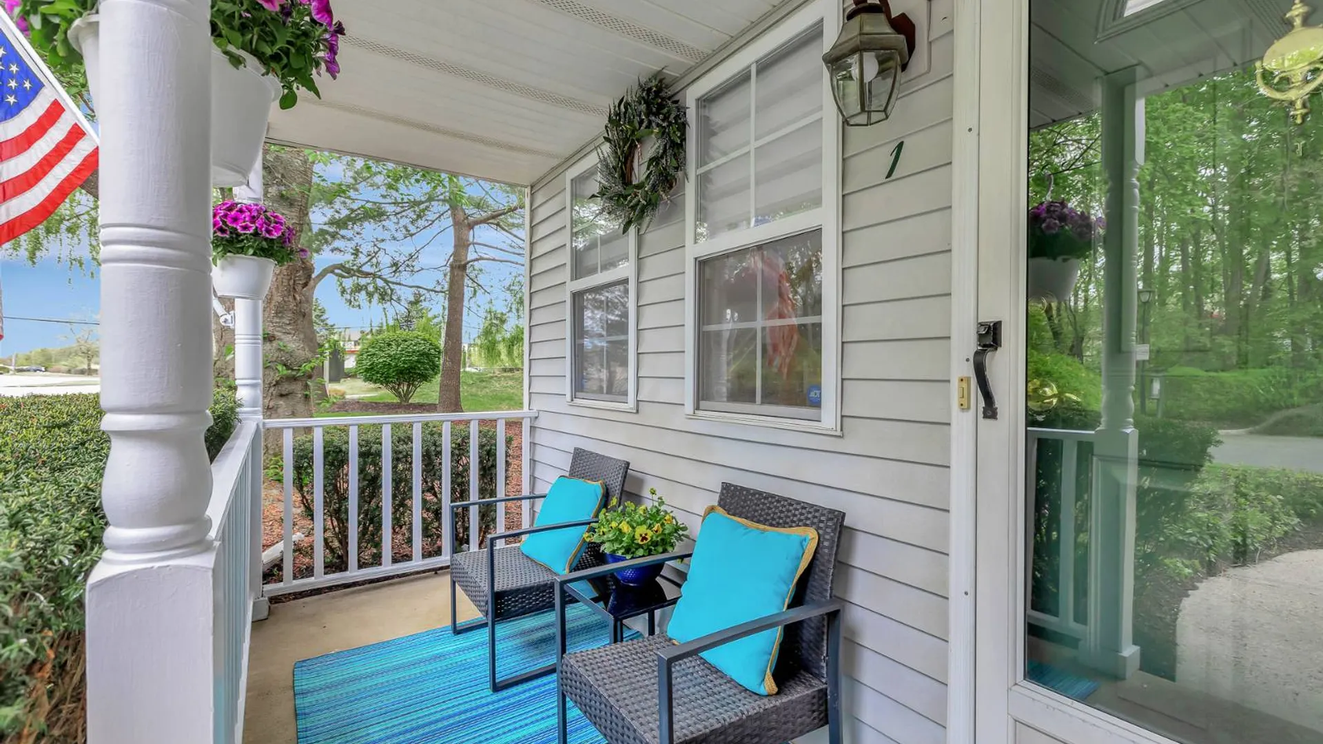 Property at 1 Plantation Drive, Hauppauge, NY 11788 6