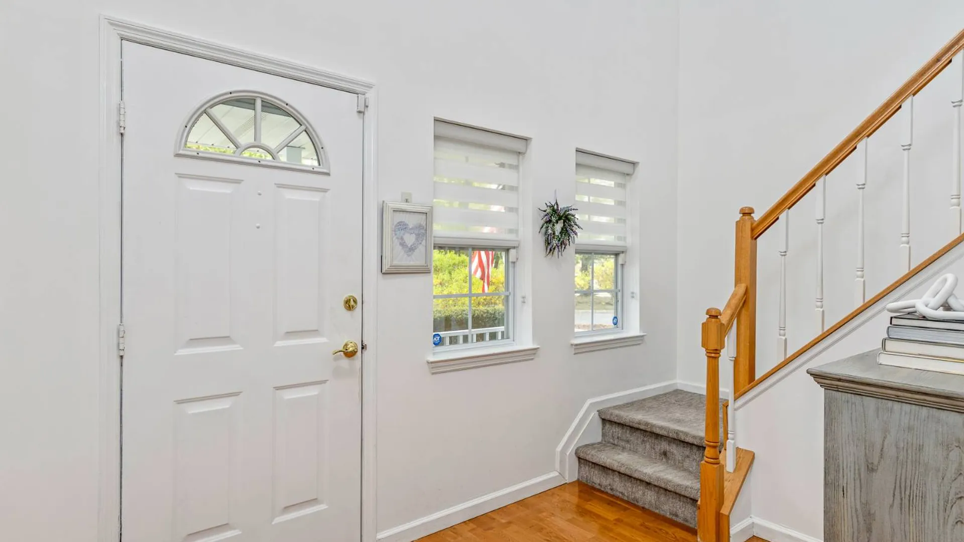 Property at 1 Plantation Drive, Hauppauge, NY 11788 7