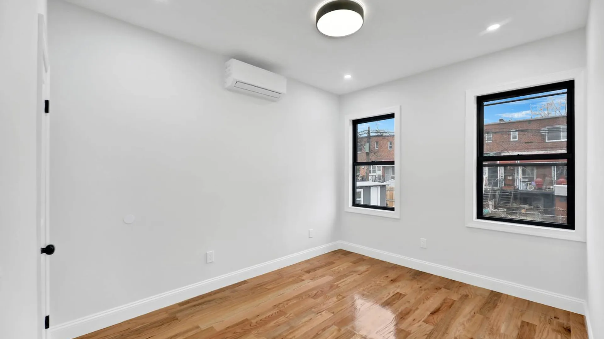Property at 1559 remsen ave, brooklyn, NY 11236 14
