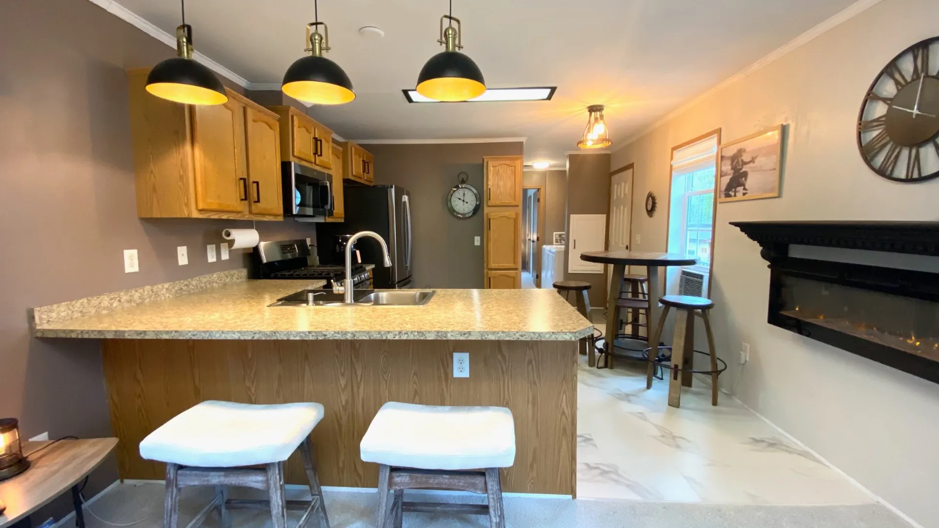 Property at 36 Drake Way, Wynantskill, NY 12198 4