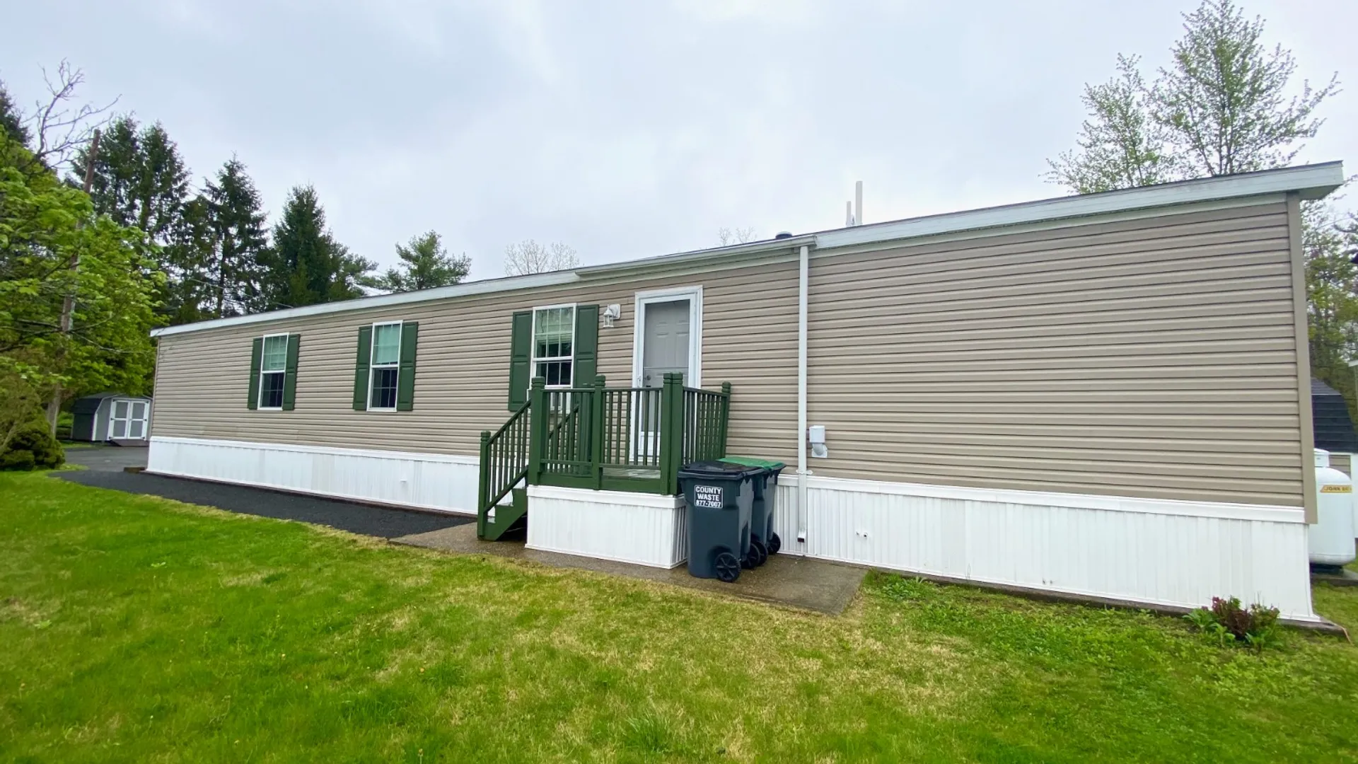 Property at 36 Drake Way, Wynantskill, NY 12198 26