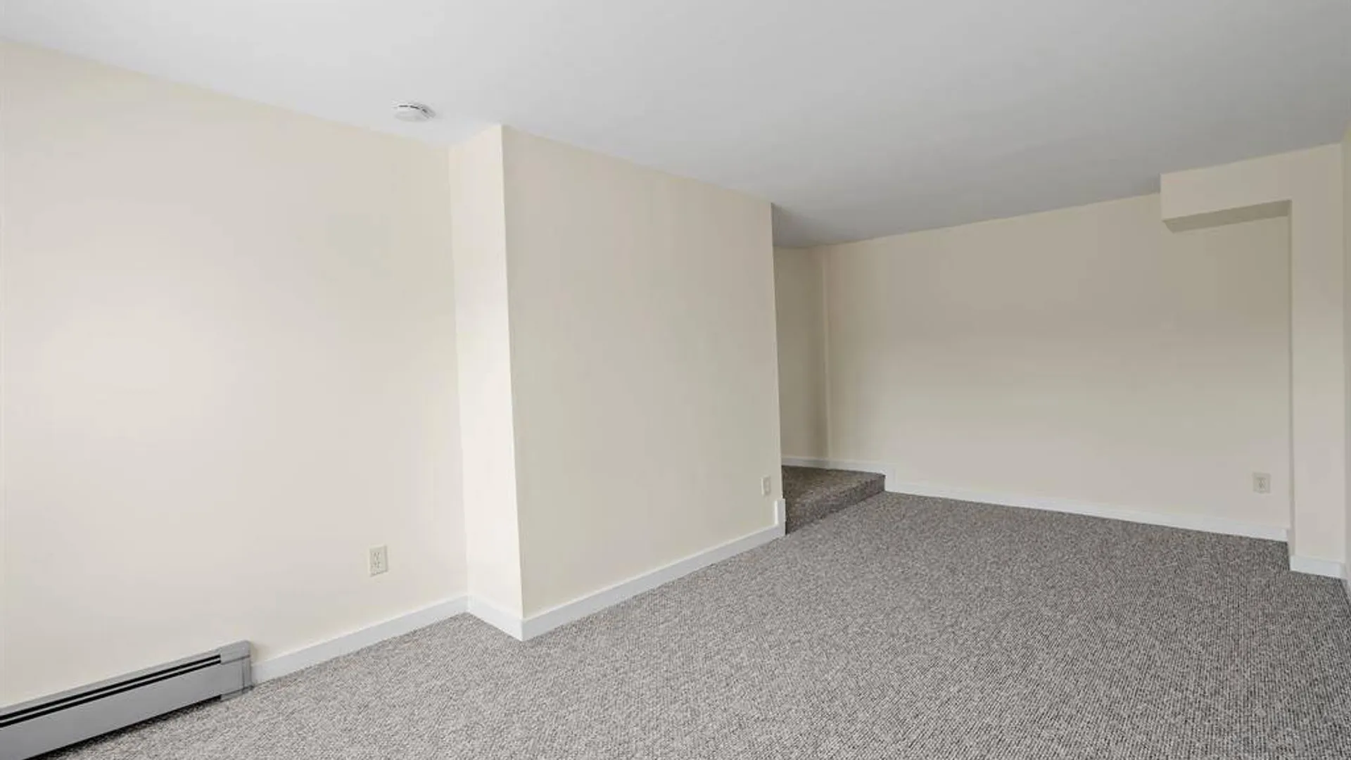 Property at 252-254 Partition Street, Kingston, NY 12477 11