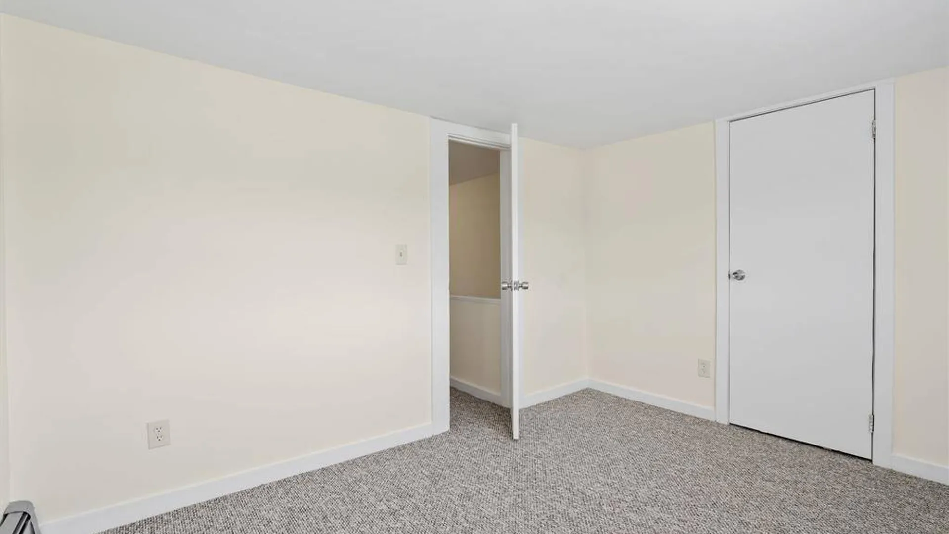 Property at 252-254 Partition Street, Kingston, NY 12477 21