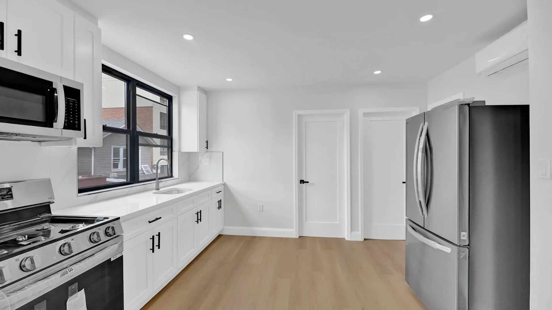 Property at 3013 Brighton 5th St, Brooklyn, NY 11235 14