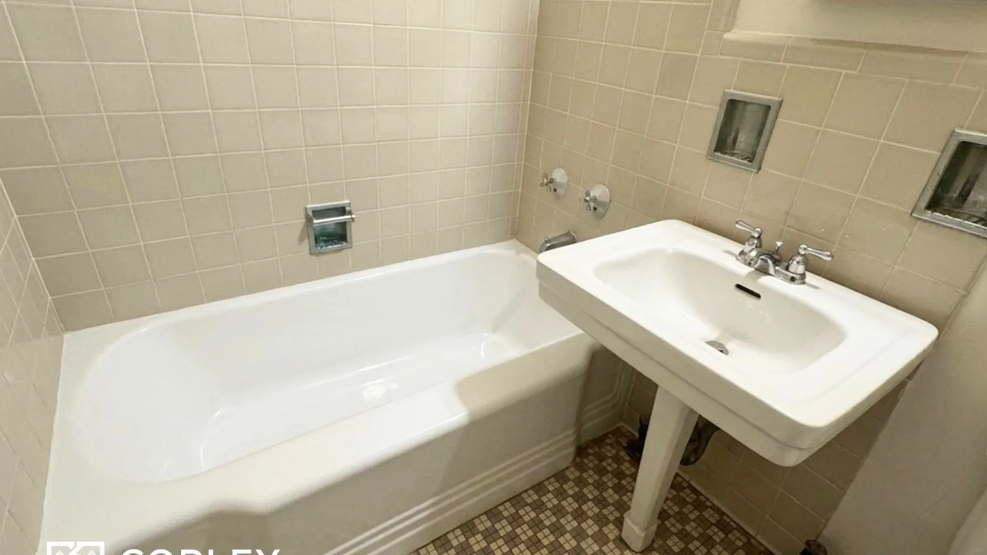 Property at 235 Adams St, Brooklyn, NY 11201 6