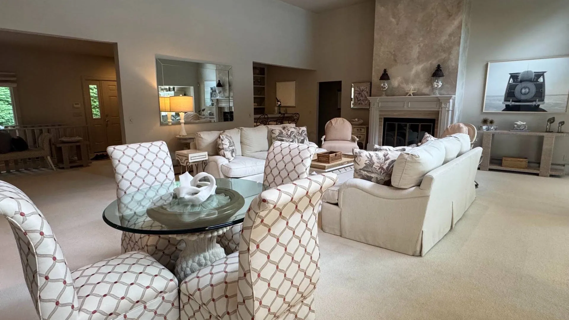 Property at 4 Lakewood Lane, Quogue, NY 11959 5