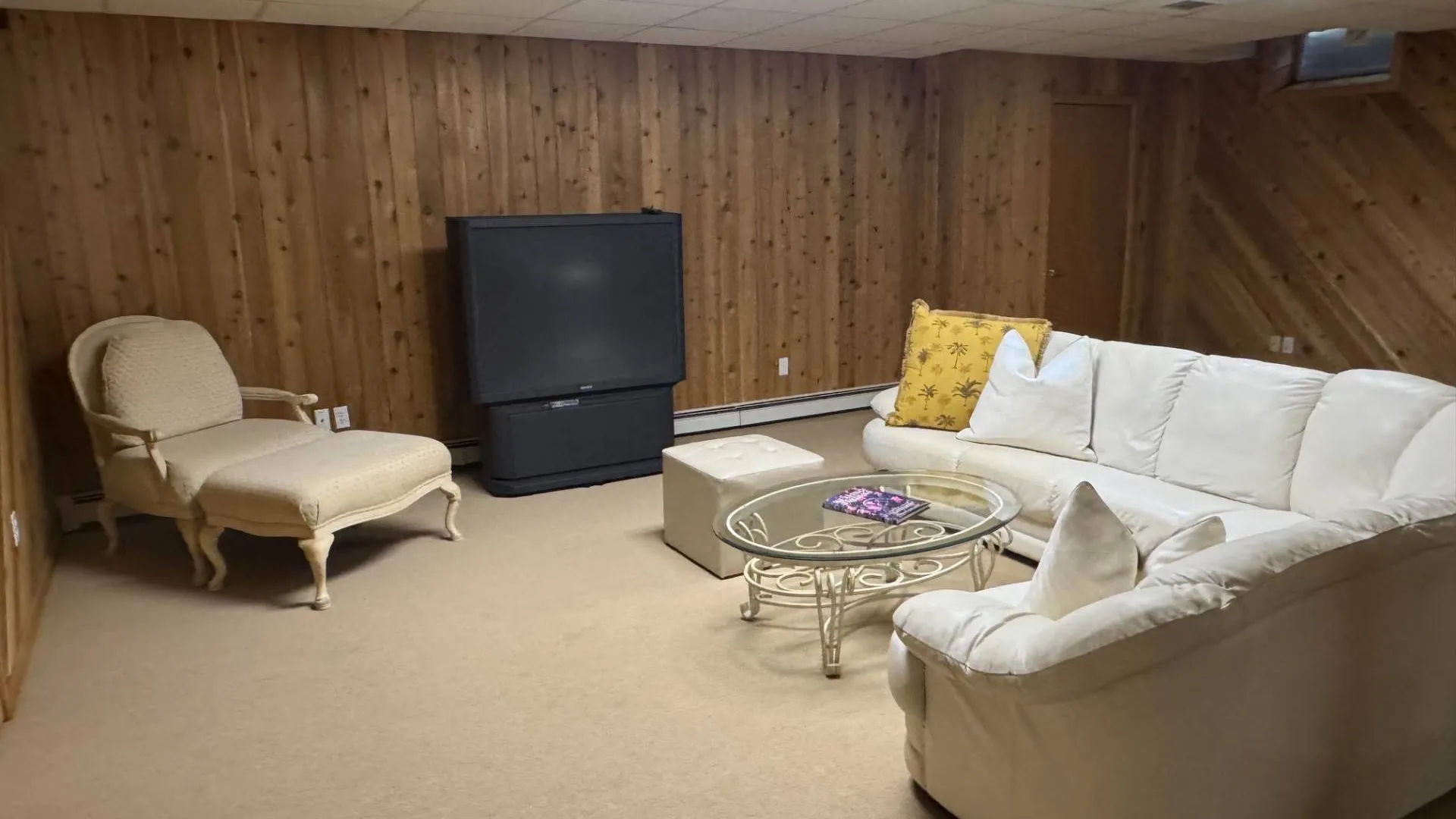 Property at 4 Lakewood Lane, Quogue, NY 11959 19