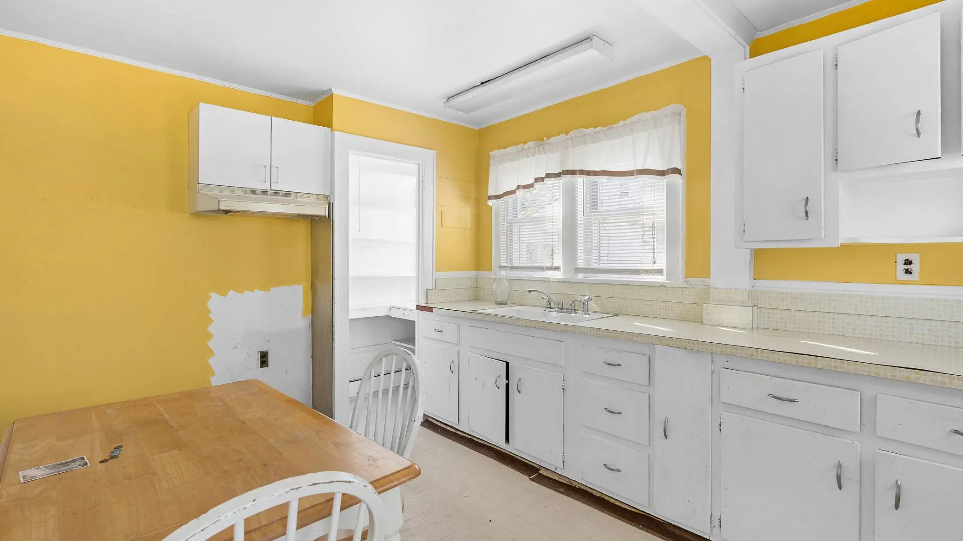 Property at 170 Little Fresh Pond, Southampton, NY 11968 7